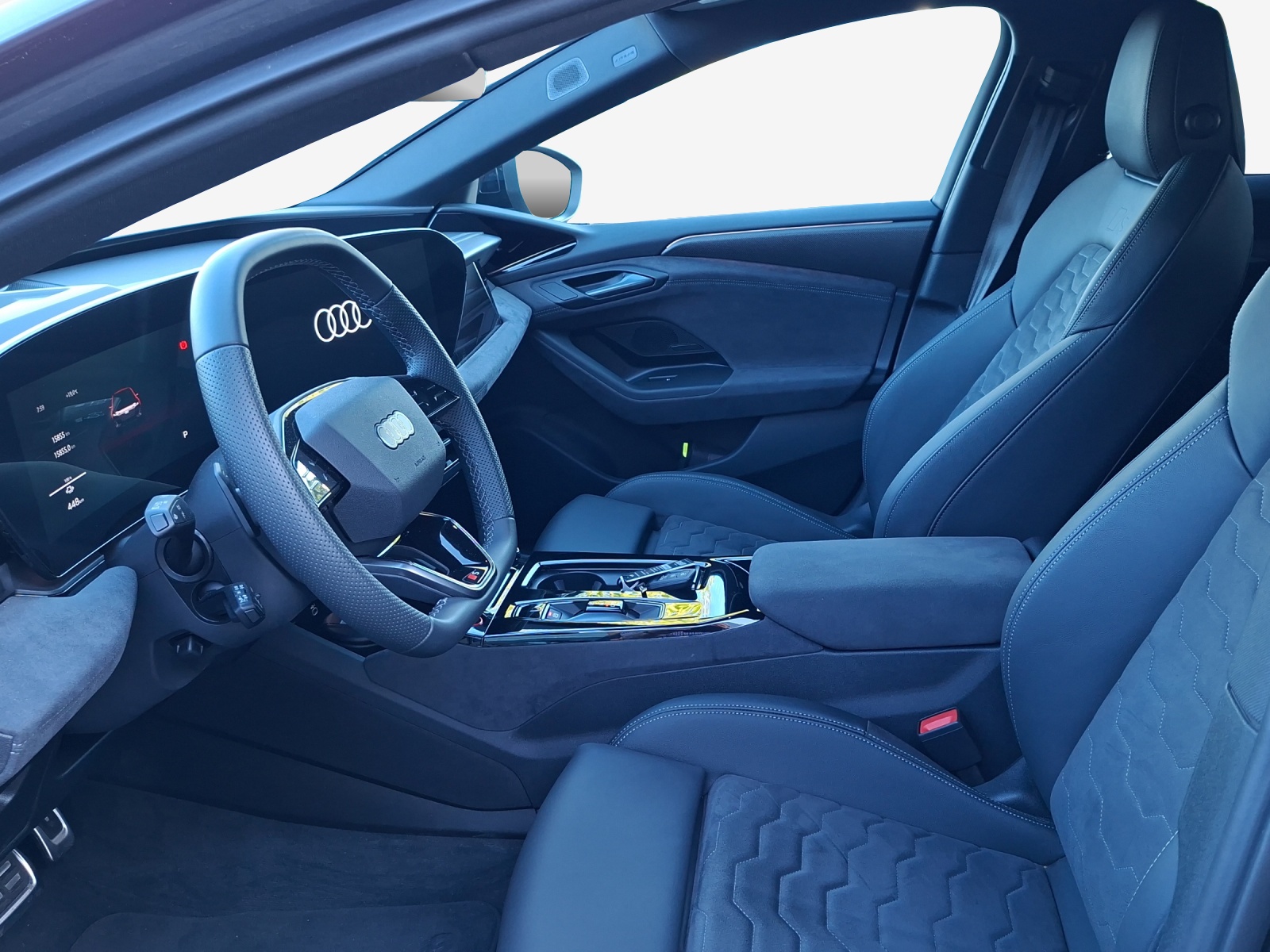 AUDI A6 Avant e-tron quattro-image-8