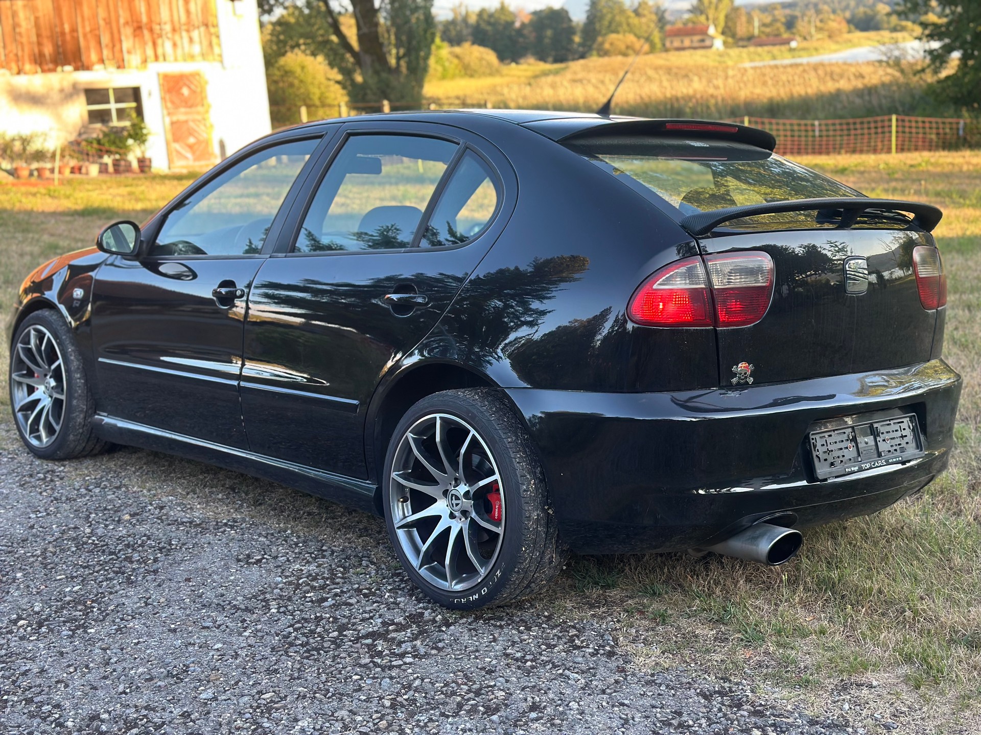SEAT Leon 1.8 T Cupra R-image-3