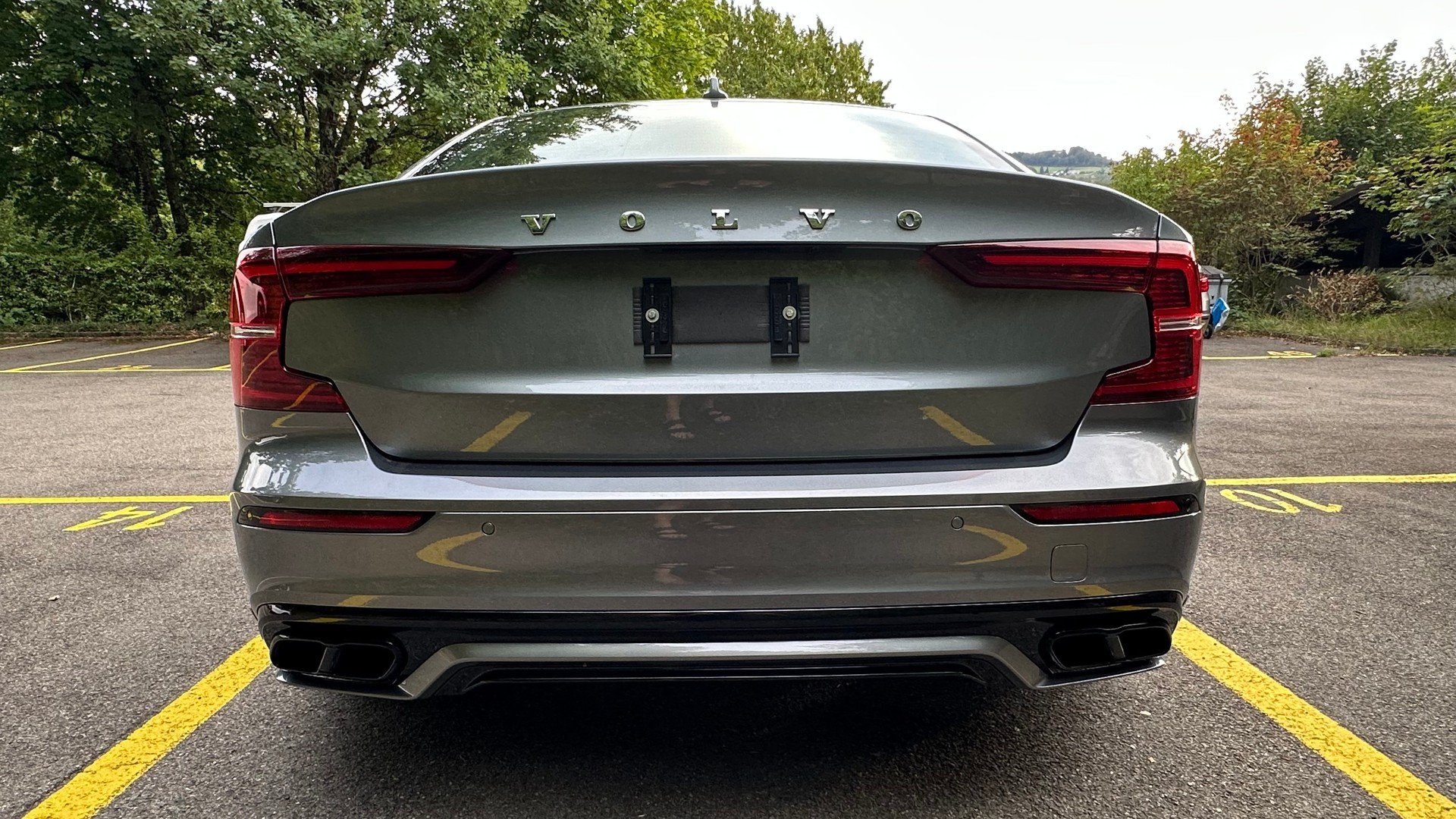 VOLVO 2.0 T6 R-Design AWD-image-3