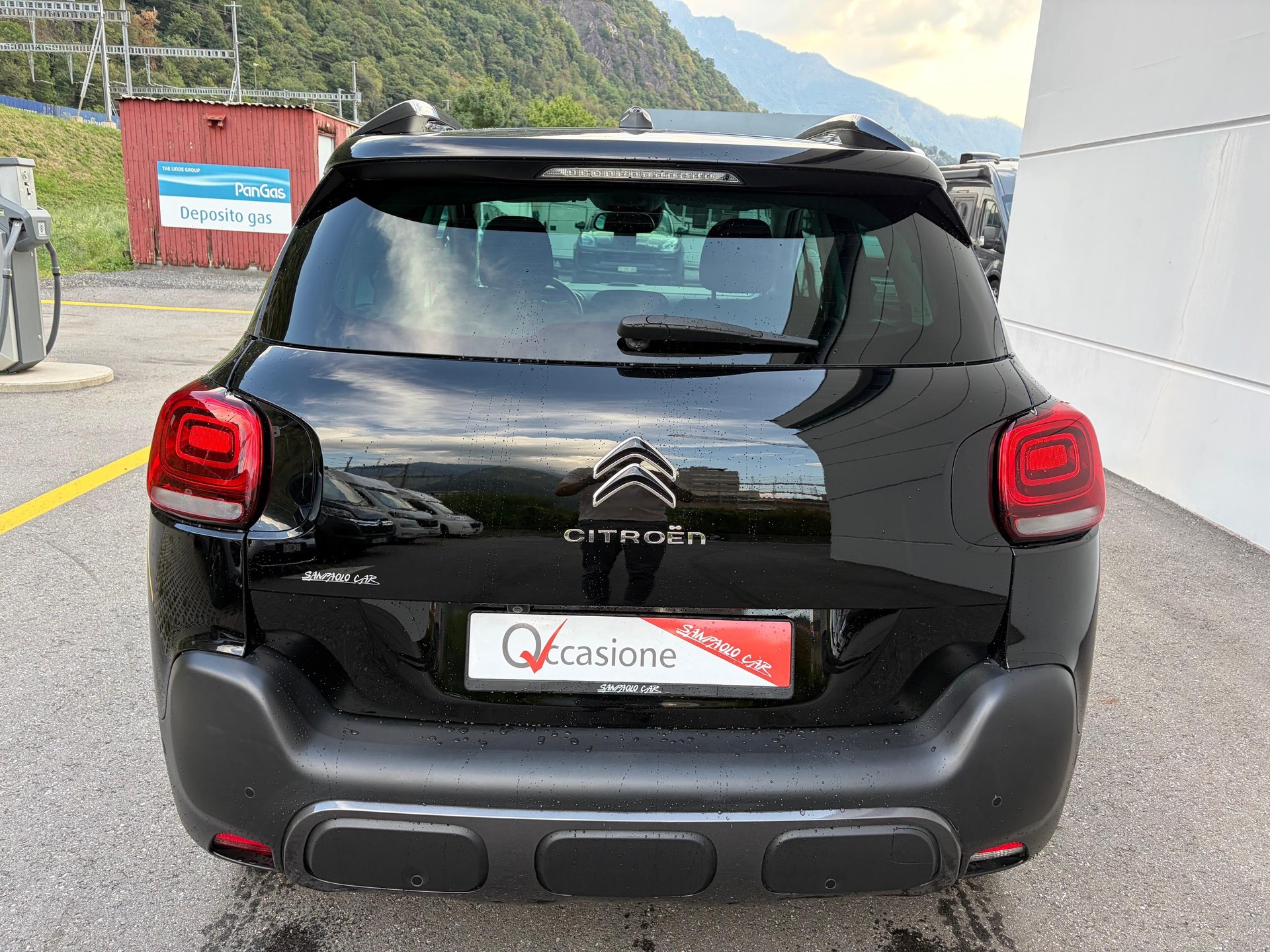 CITROEN C3 Aircross 1.2 PureTech 110 Shine-image-5