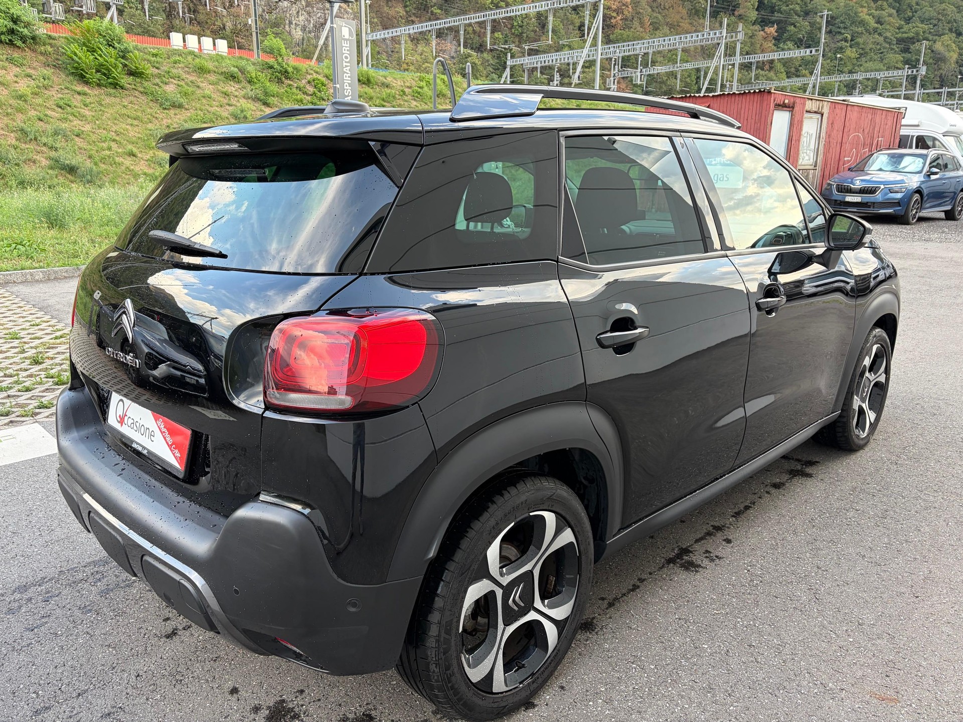CITROEN C3 Aircross 1.2 PureTech 110 Shine-image-6