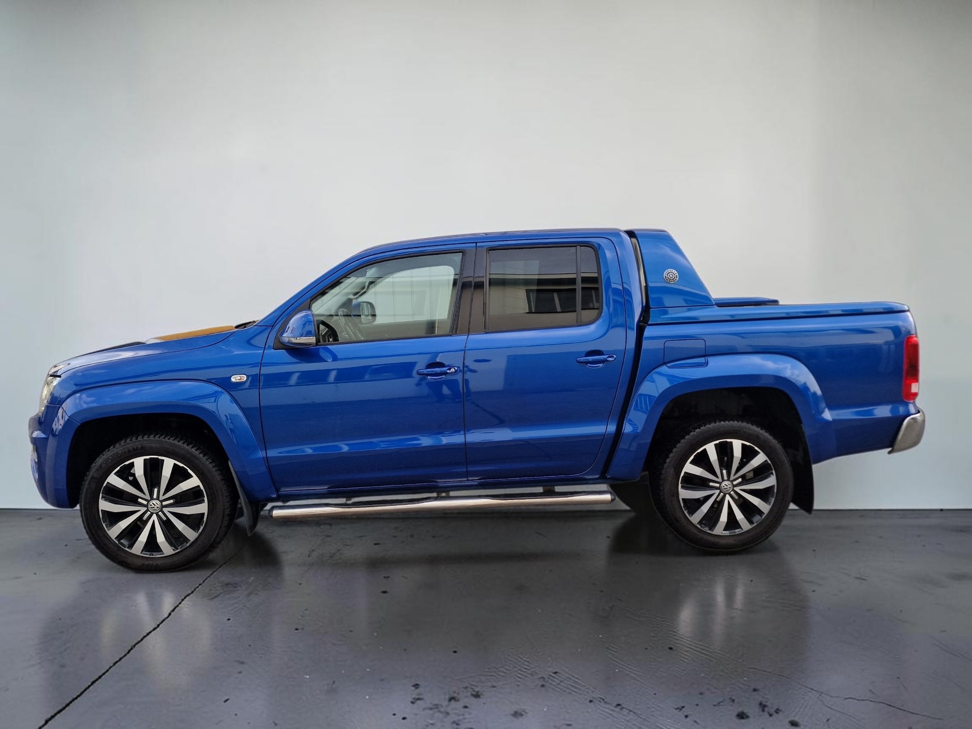 VW Amarok 3.0TDI Aventura 4Motion Automatic 24Mt Gara AHK 3.3t-image-0