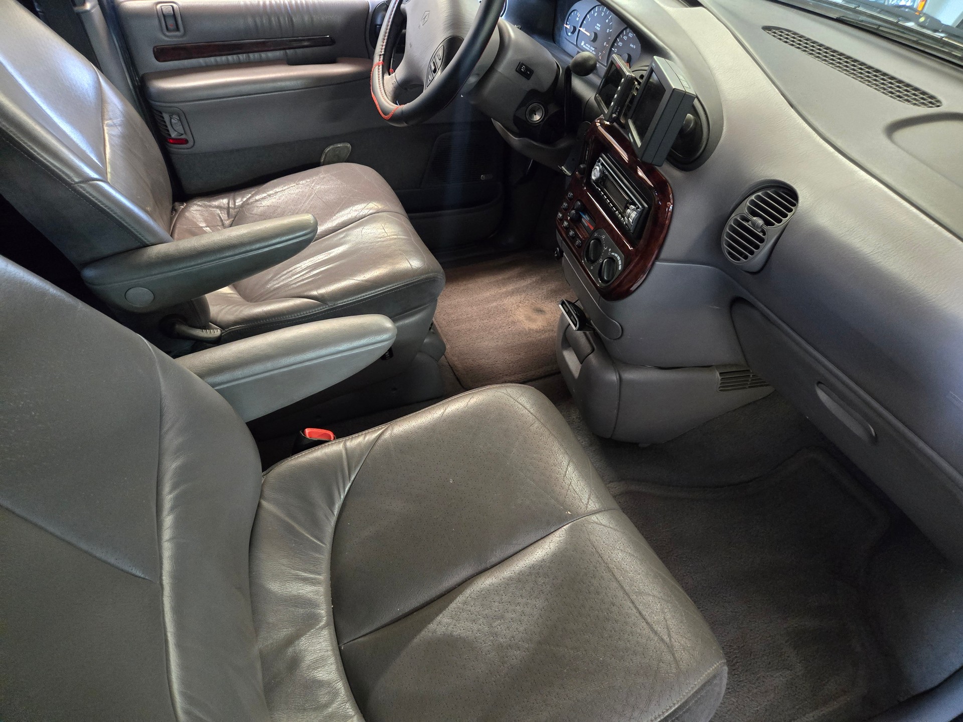 CHRYSLER Grand Voyager 3.8 LX AW-image-9