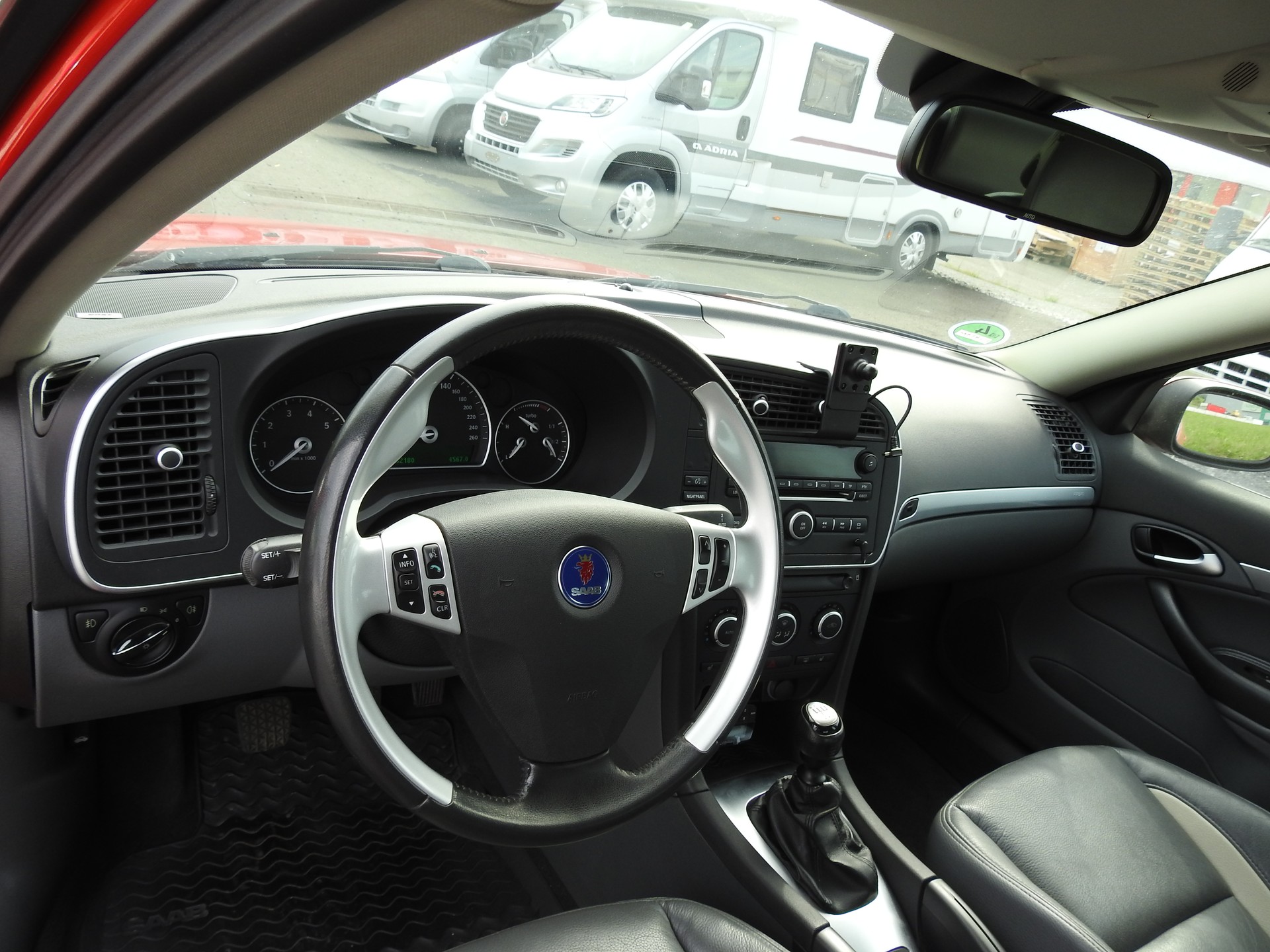 SAAB 9-3 Sport 2.8T V6 Aero-image-11