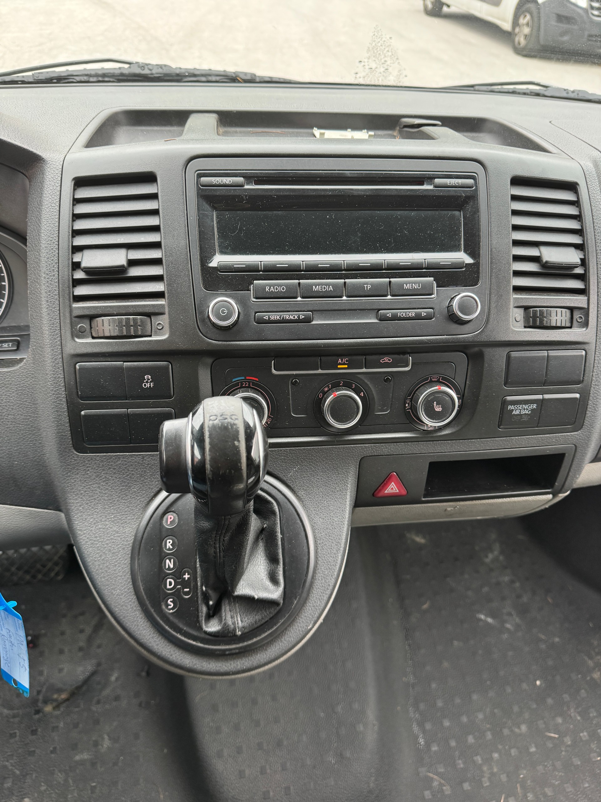 VW T5 2.0 Bi-TDI 4Motion DSG-image-11