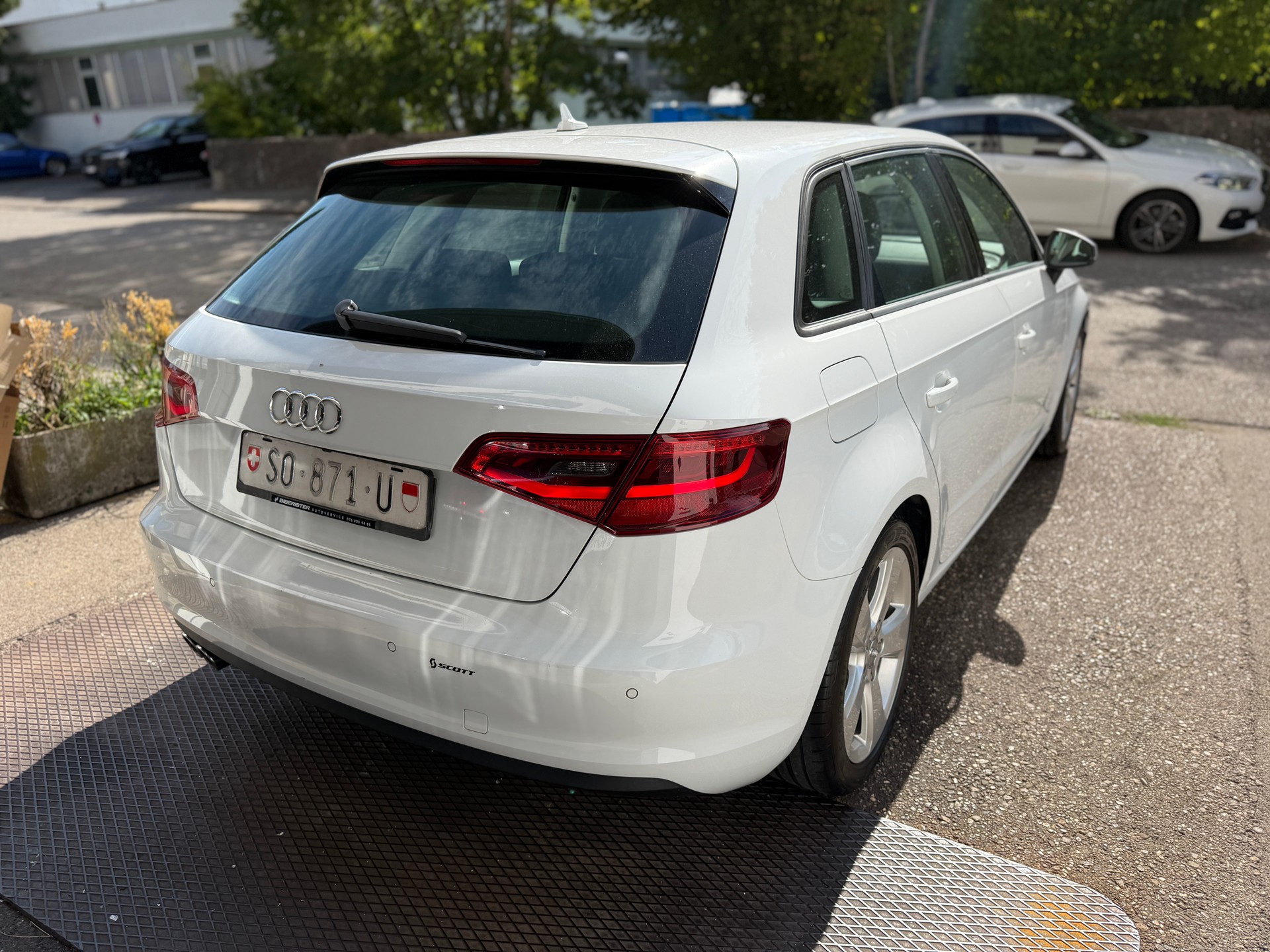 AUDI A3 Sportback 1.4 TFSI Ambition S-tronic-image-3