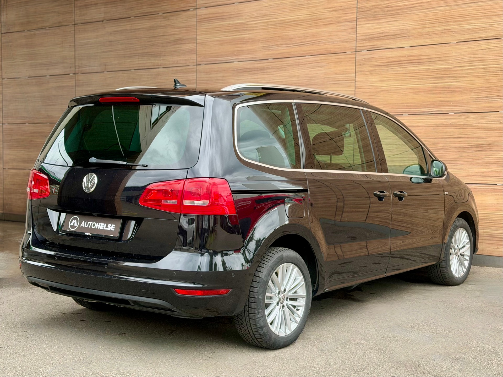VW Sharan 2.0 TDI BMT CUP DSG - Panoramadach - 8fach Alu - 7-Plätzer --image-5