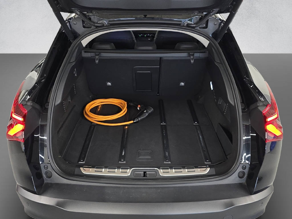 CITROEN C5 X 1.6 Plug-in Hybrid Shine Pack-image-8