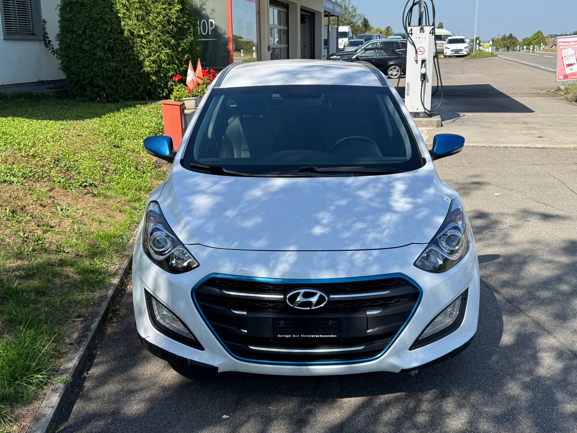HYUNDAI i30 Wagon 1.6 CRDi Vertex Automatic DCT-image-1