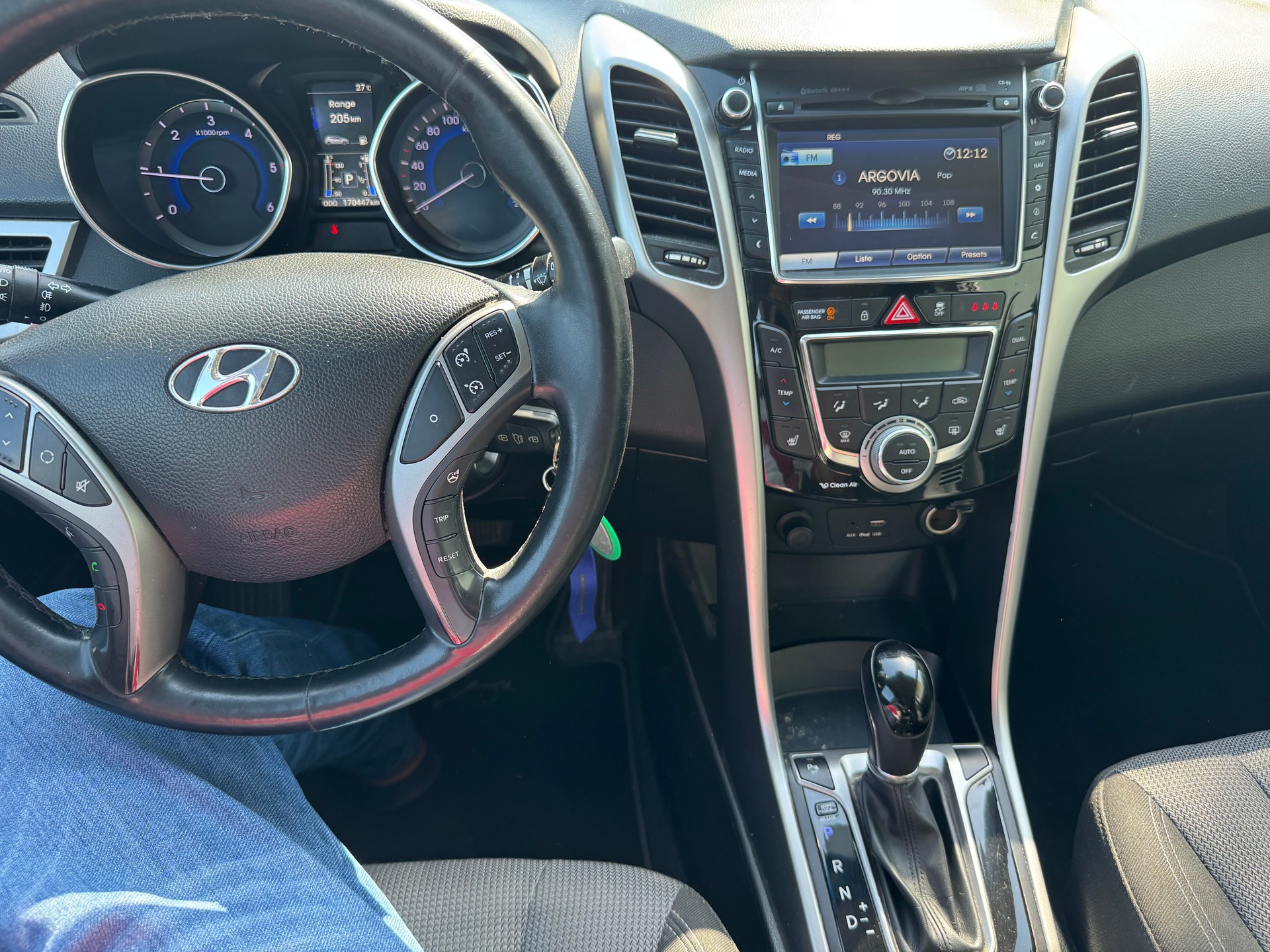 HYUNDAI i30 Wagon 1.6 CRDi Vertex Automatic DCT-image-11