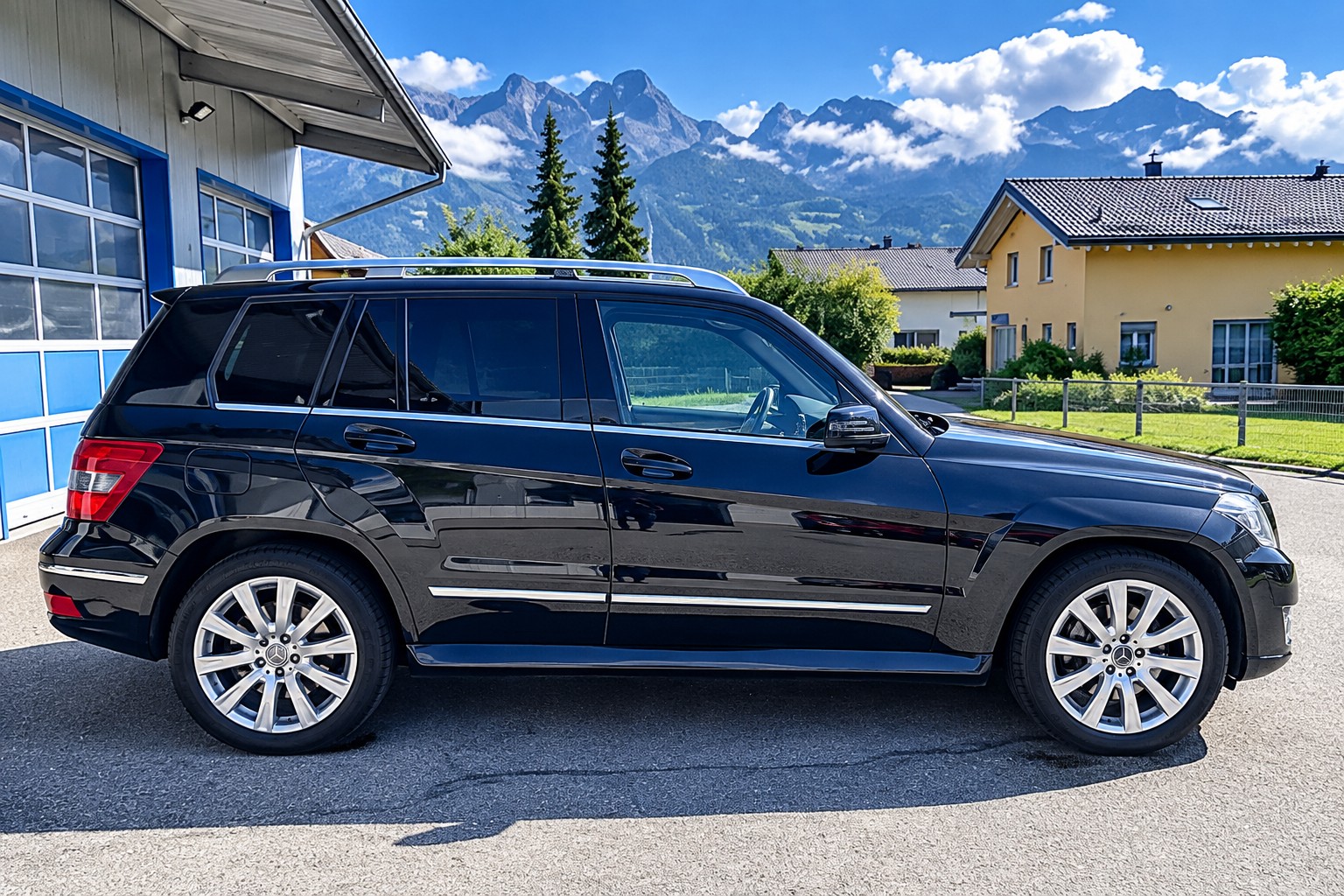 MERCEDES-BENZ GLK 300 (280) 4Matic 7G-Tronic-showroom-element-2