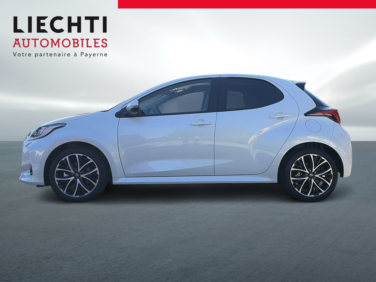 TOYOTA Yaris 1.5 Trend e-CVT-image-1