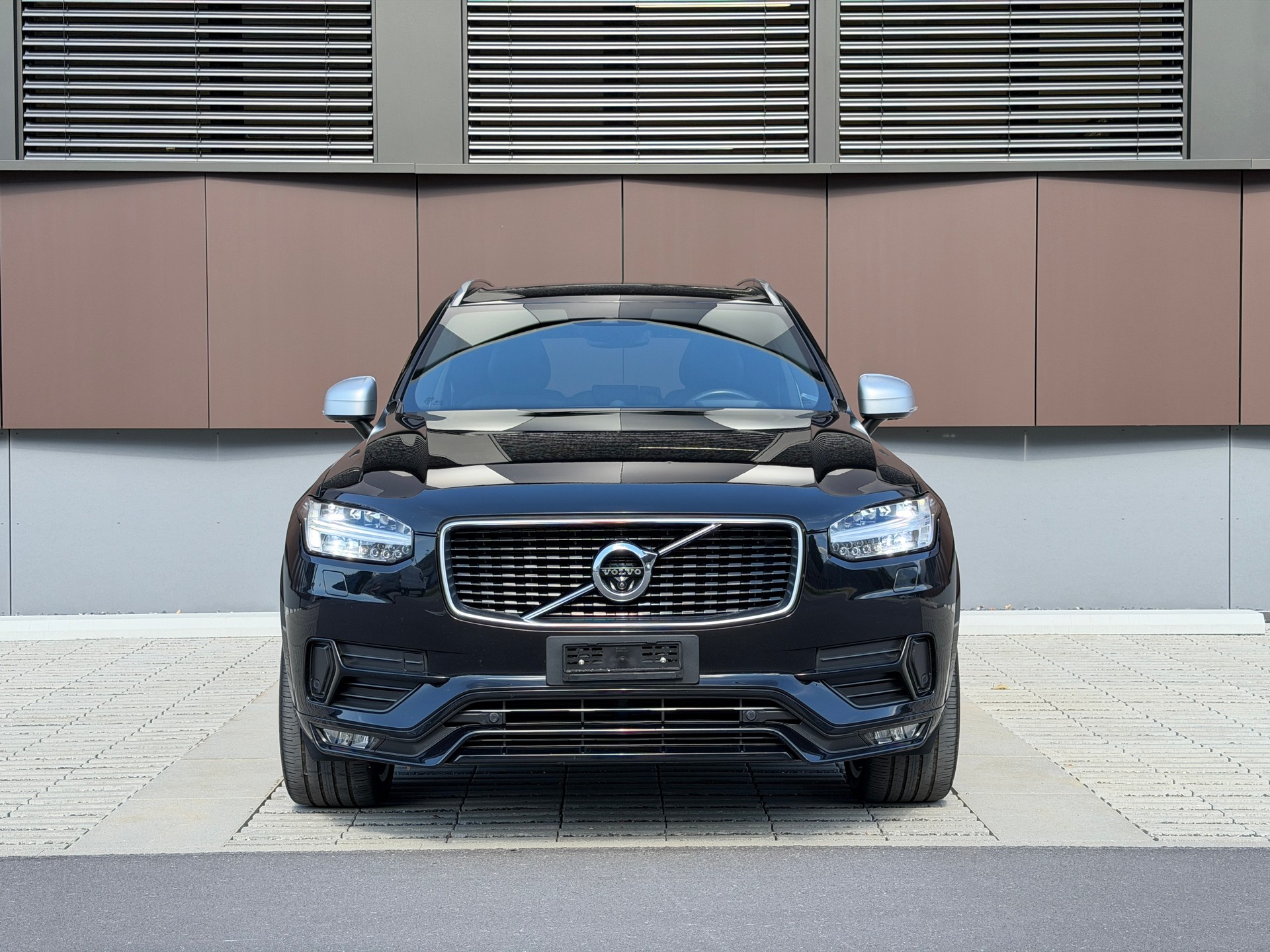 VOLVO XC90 T6 AWD R-Design Geartronic *aus 1. Hand* *Traumausstattung*-image-1