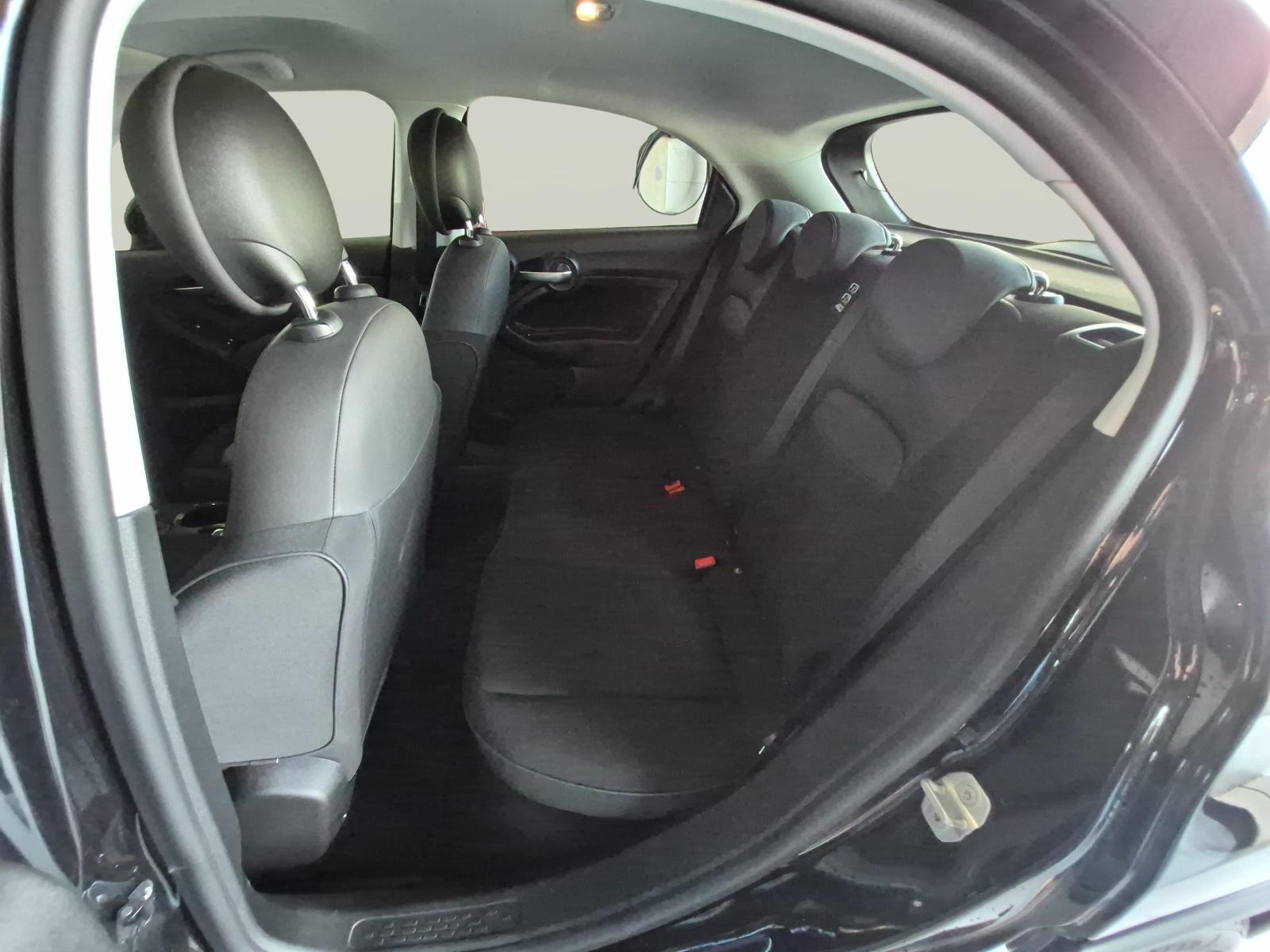 FIAT 500 X 1.5 Hybrid Swiss Edition-image-10