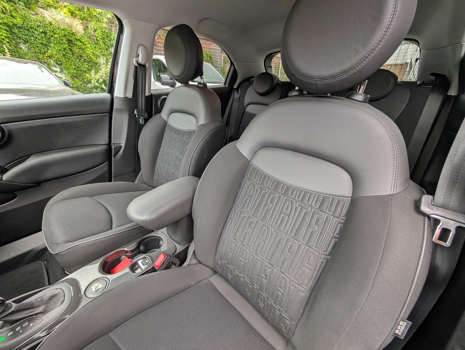 FIAT 500 X 1.5 Hybrid Swiss Edition-image-27