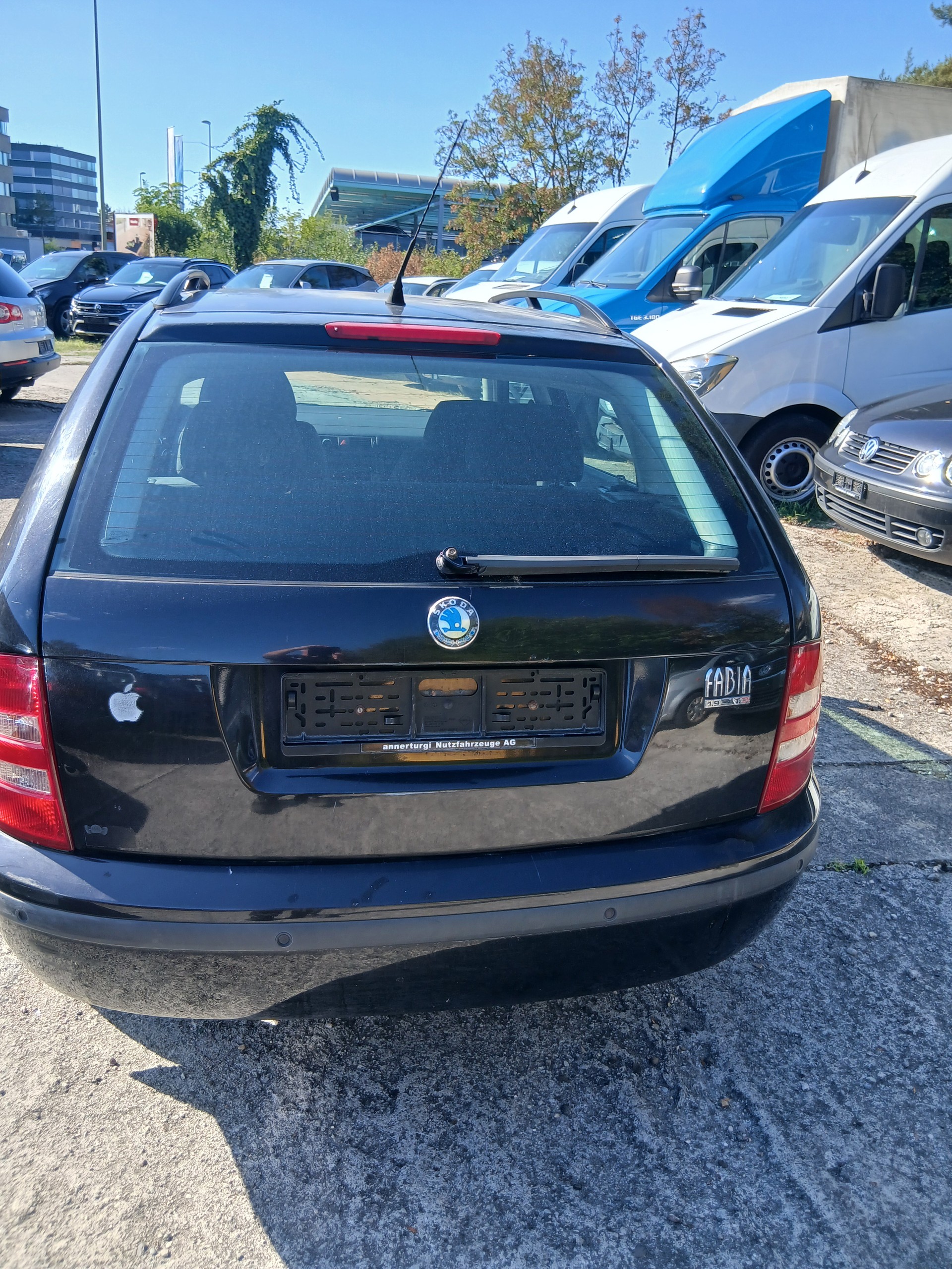 SKODA Fabia 1.9 TDI Elegance-image-3