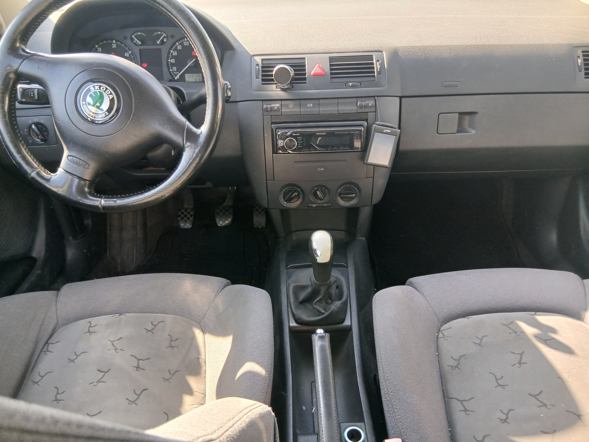 SKODA Fabia 1.9 TDI Elegance-image-7