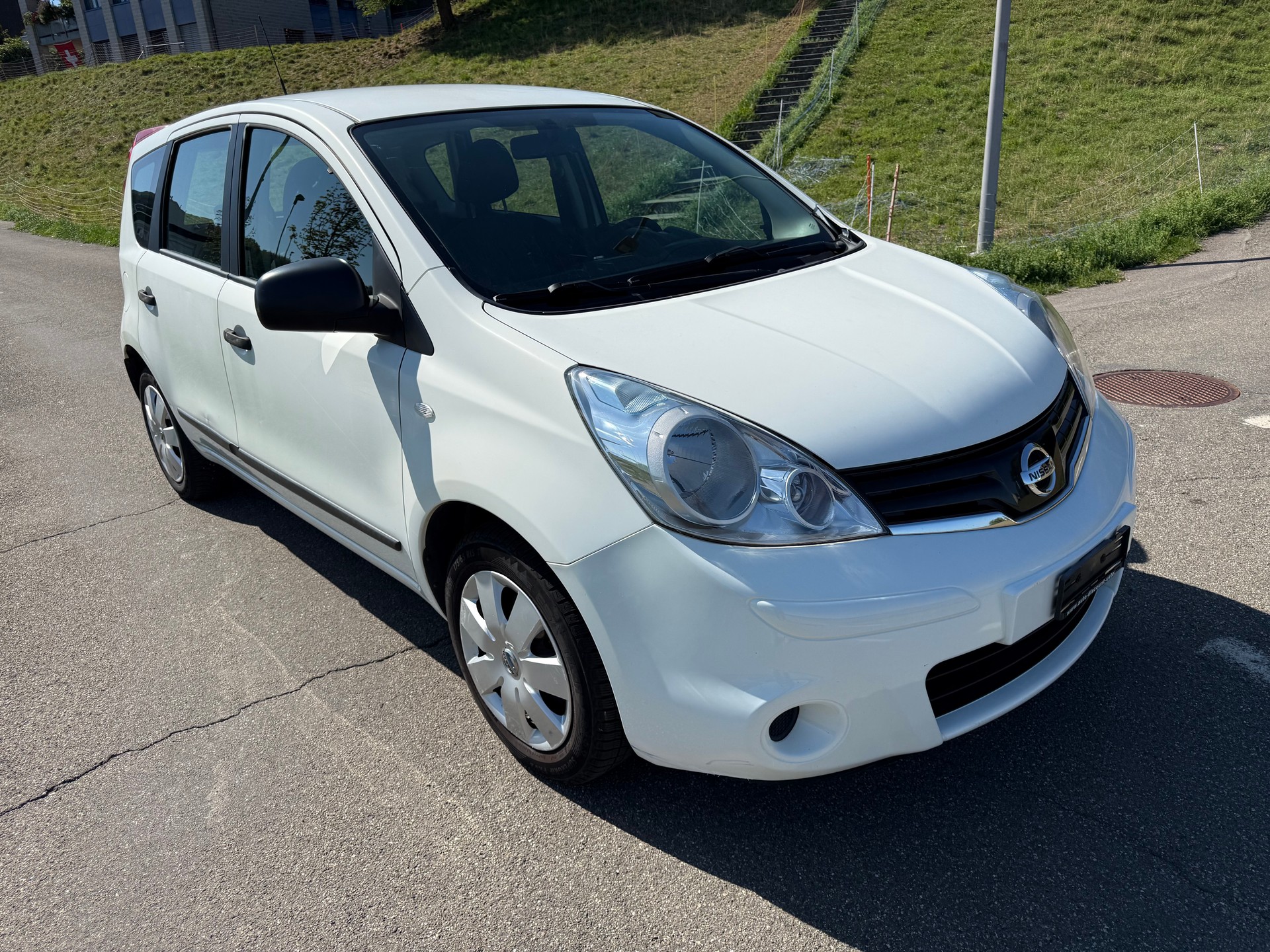 NISSAN Note 1.4 acenta-image-1