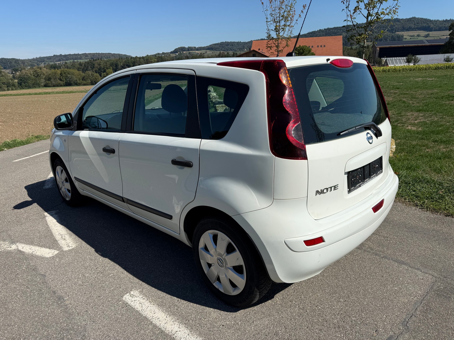 NISSAN Note 1.4 acenta-image-2