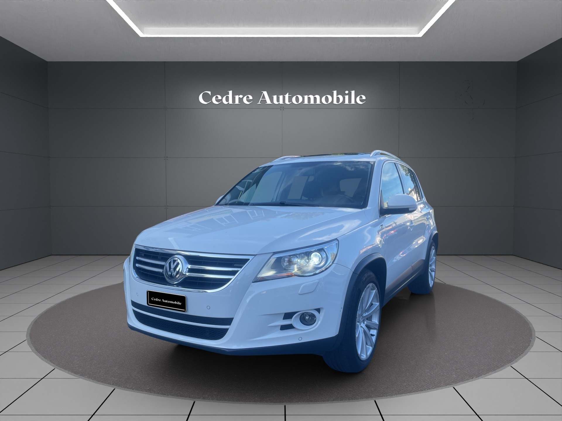 VW Tiguan 2.0 TDI Sport&Style DSG-image-0