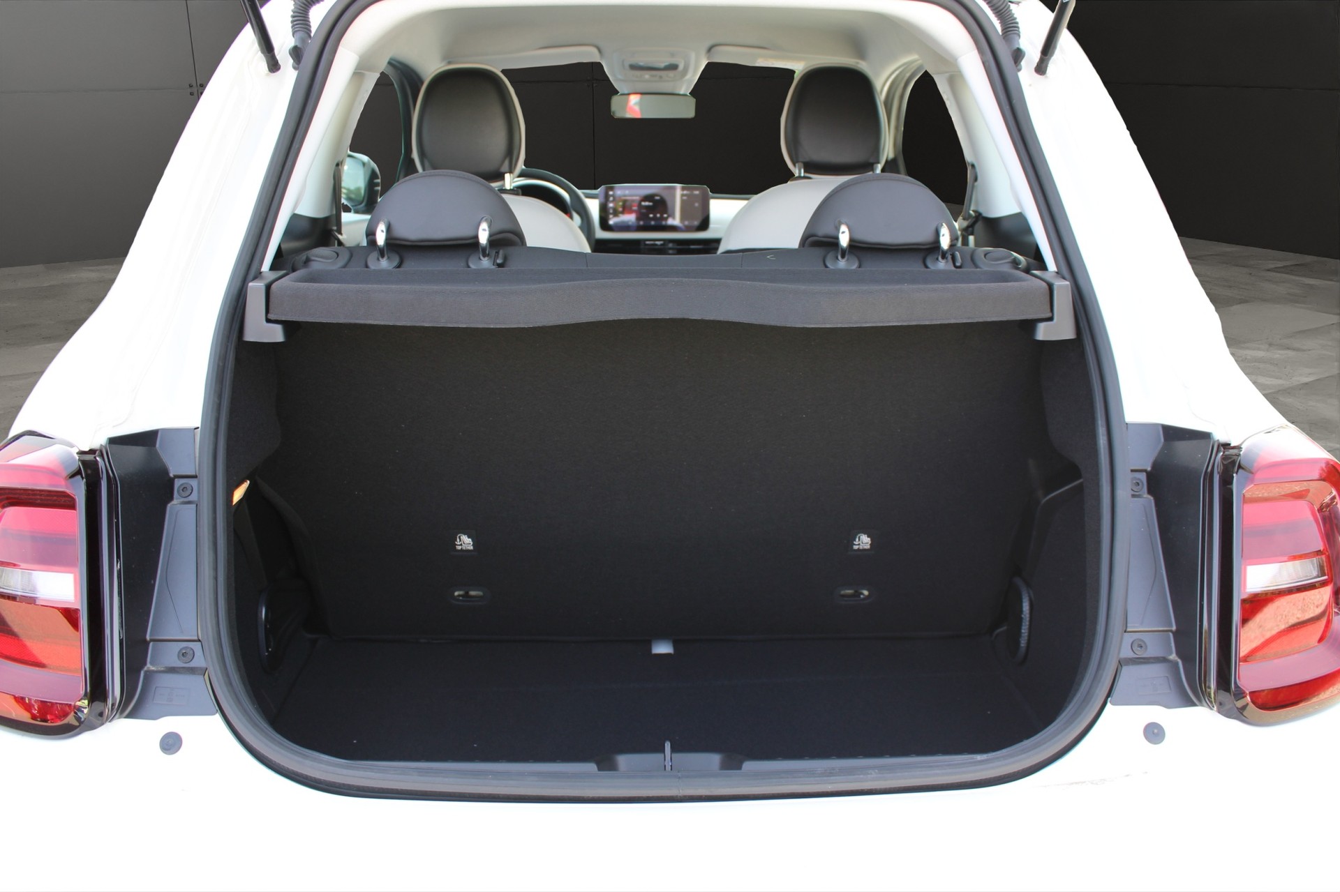 FIAT 500 1.0 Hybrid Icon-image-10