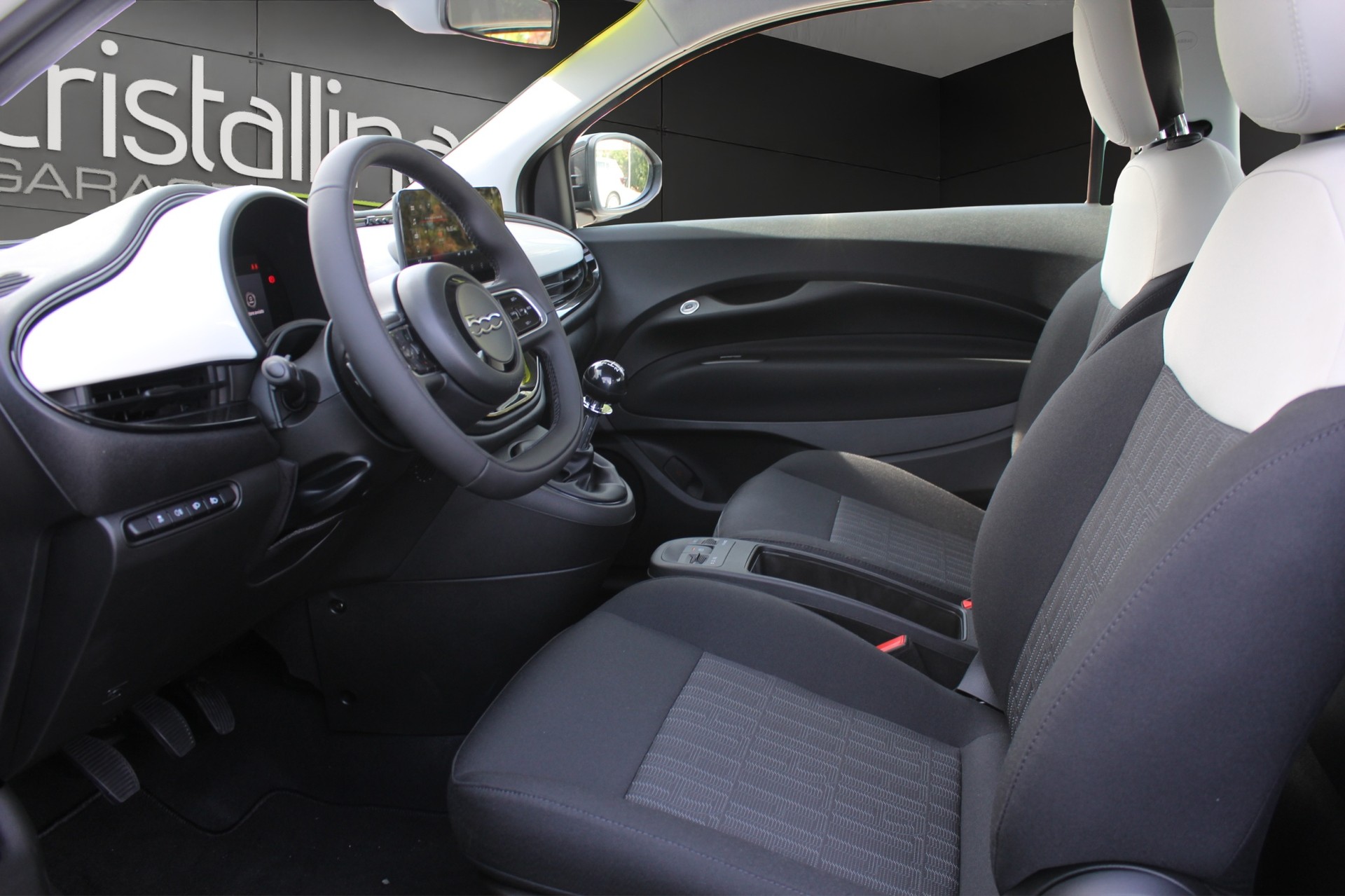 FIAT 500 1.0 Hybrid Icon-image-6