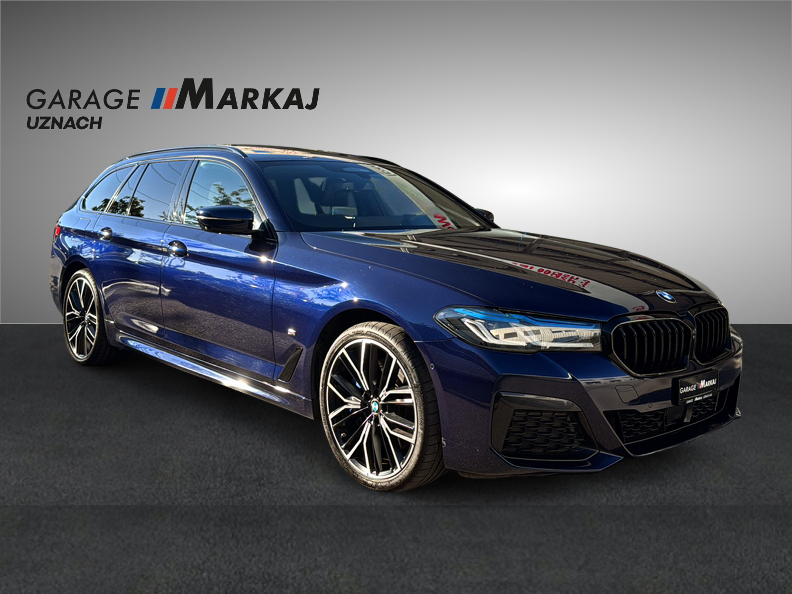 BMW 540d xDrive 48V Touring M Sport Steptronic-showroom-element-2