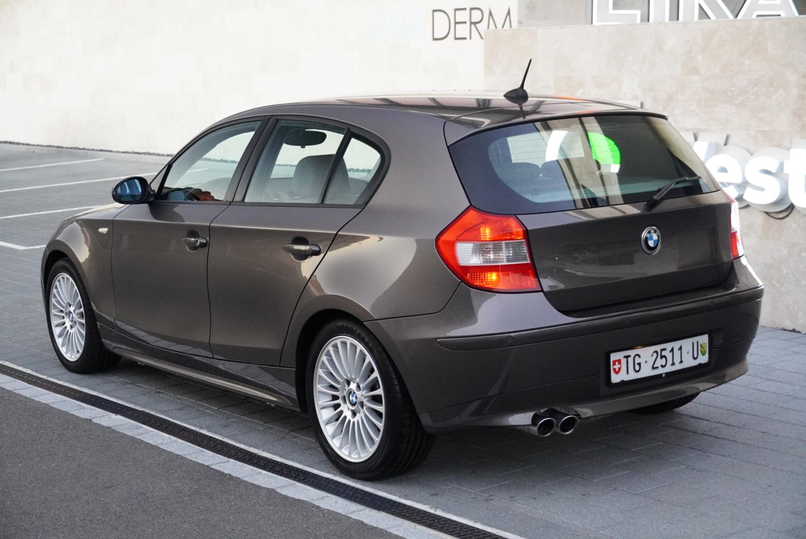 BMW 130i-image-8