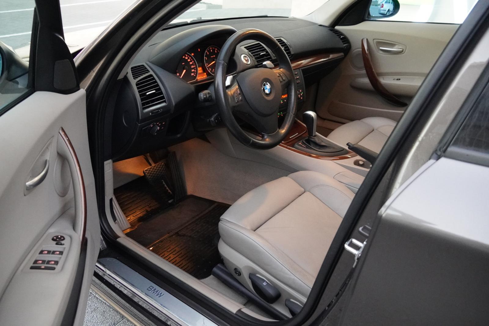 BMW 130i-image-14