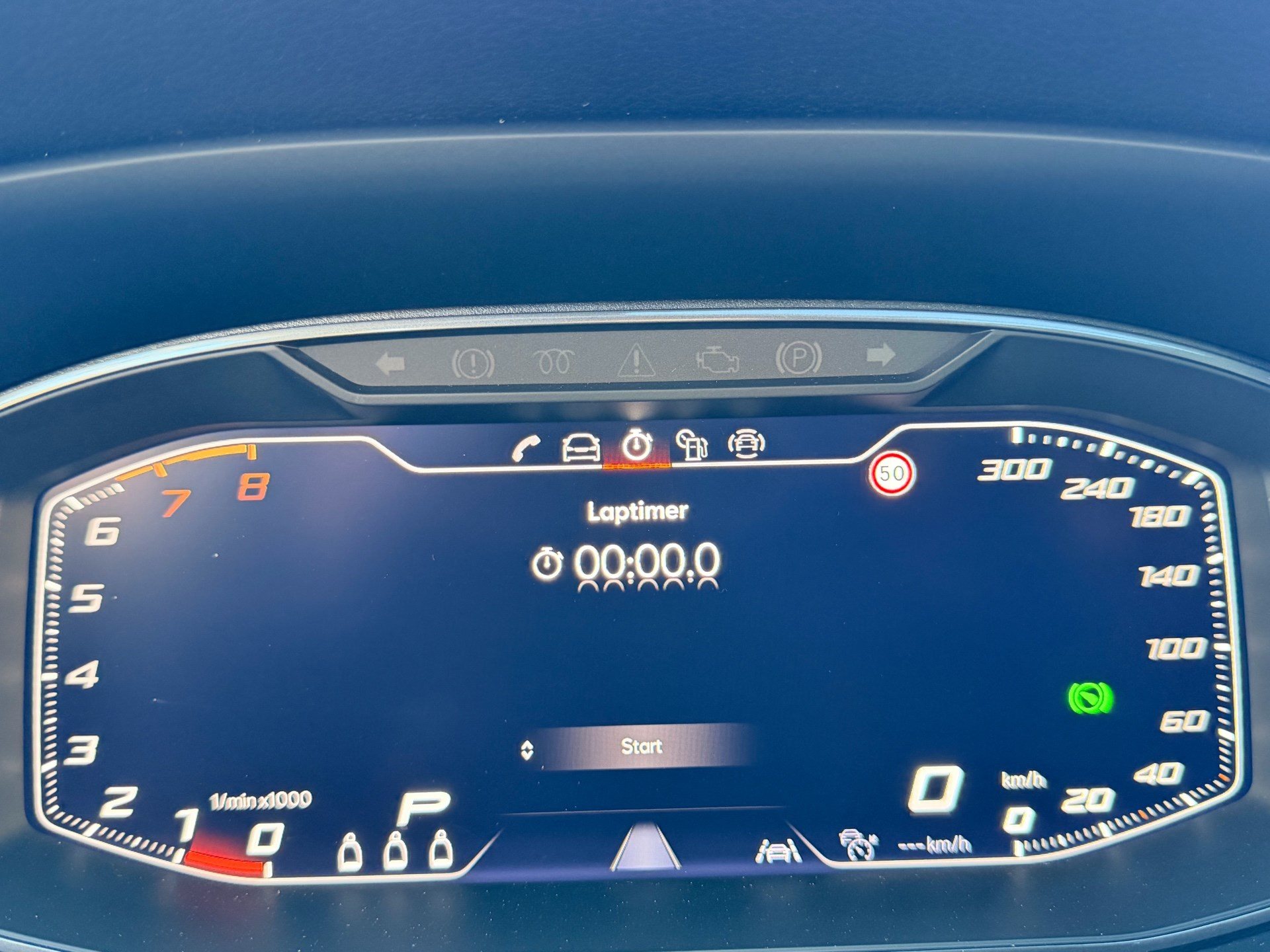 CUPRA Ateca 1.5 TSI *** PANORAMADACH & ANHÄNGERKUPPLUNG ***-image-10