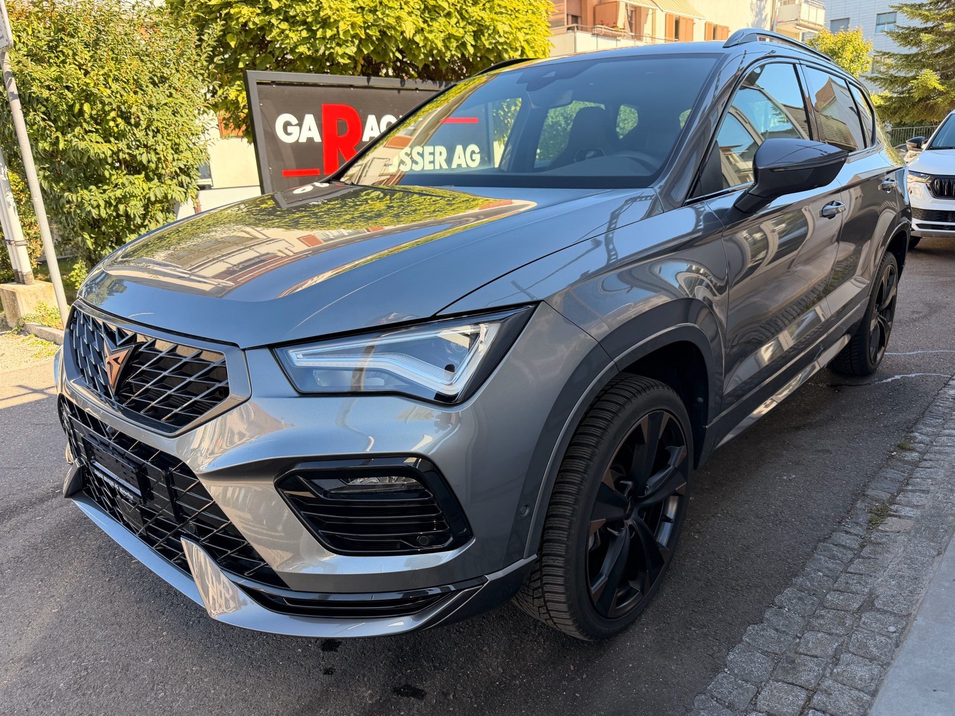 CUPRA Ateca 1.5 TSI *** PANORAMADACH & ANHÄNGERKUPPLUNG ***-image-0