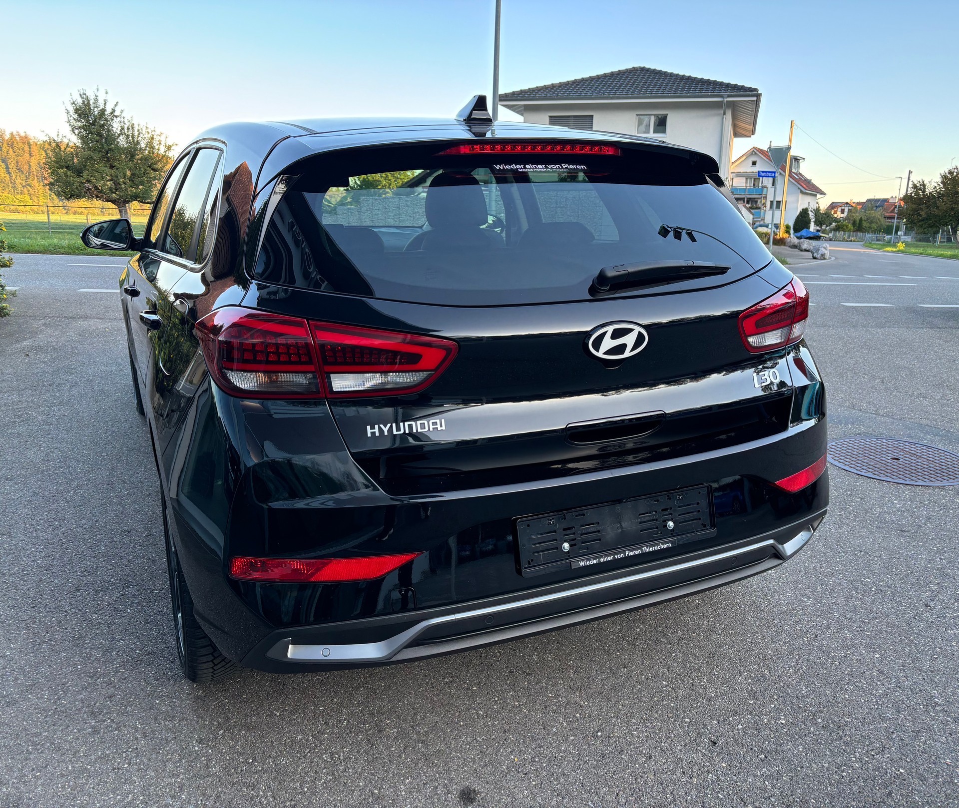 HYUNDAI i30 1.5 T-GDi Vertex DCT-image-3