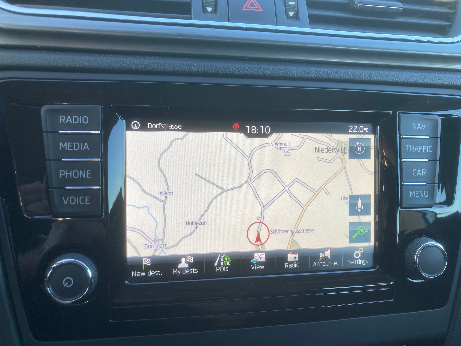 SKODA Rapid Spaceback 1.0 TSI Style-image-11