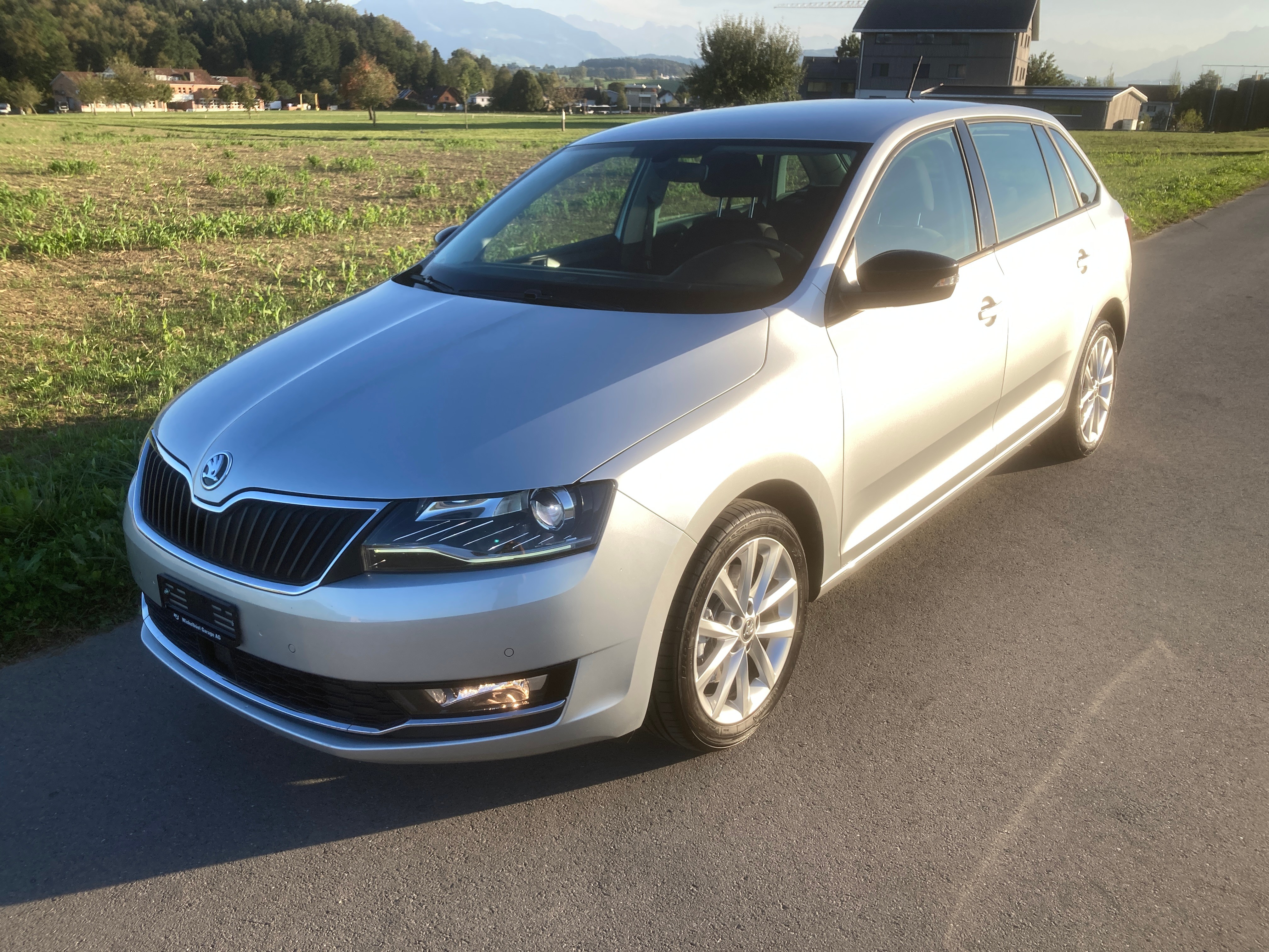 Car photo