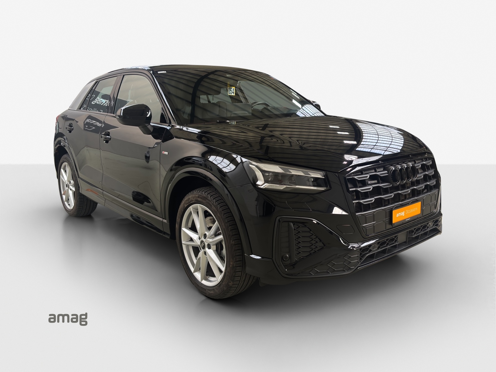 AUDI Q2 40 TFSI S line quattro S-tronic-image-5