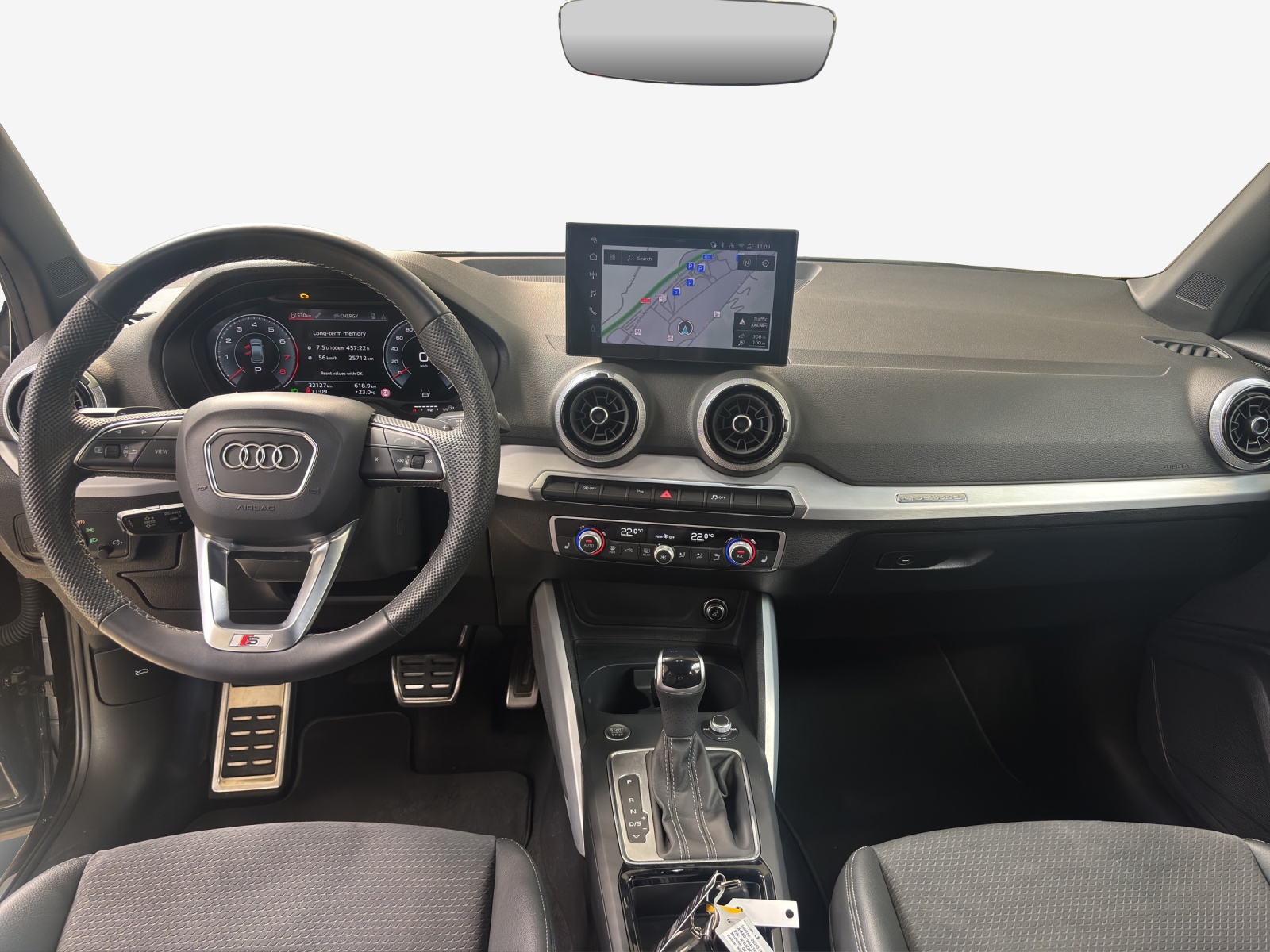 AUDI Q2 40 TFSI S line quattro S-tronic-image-8