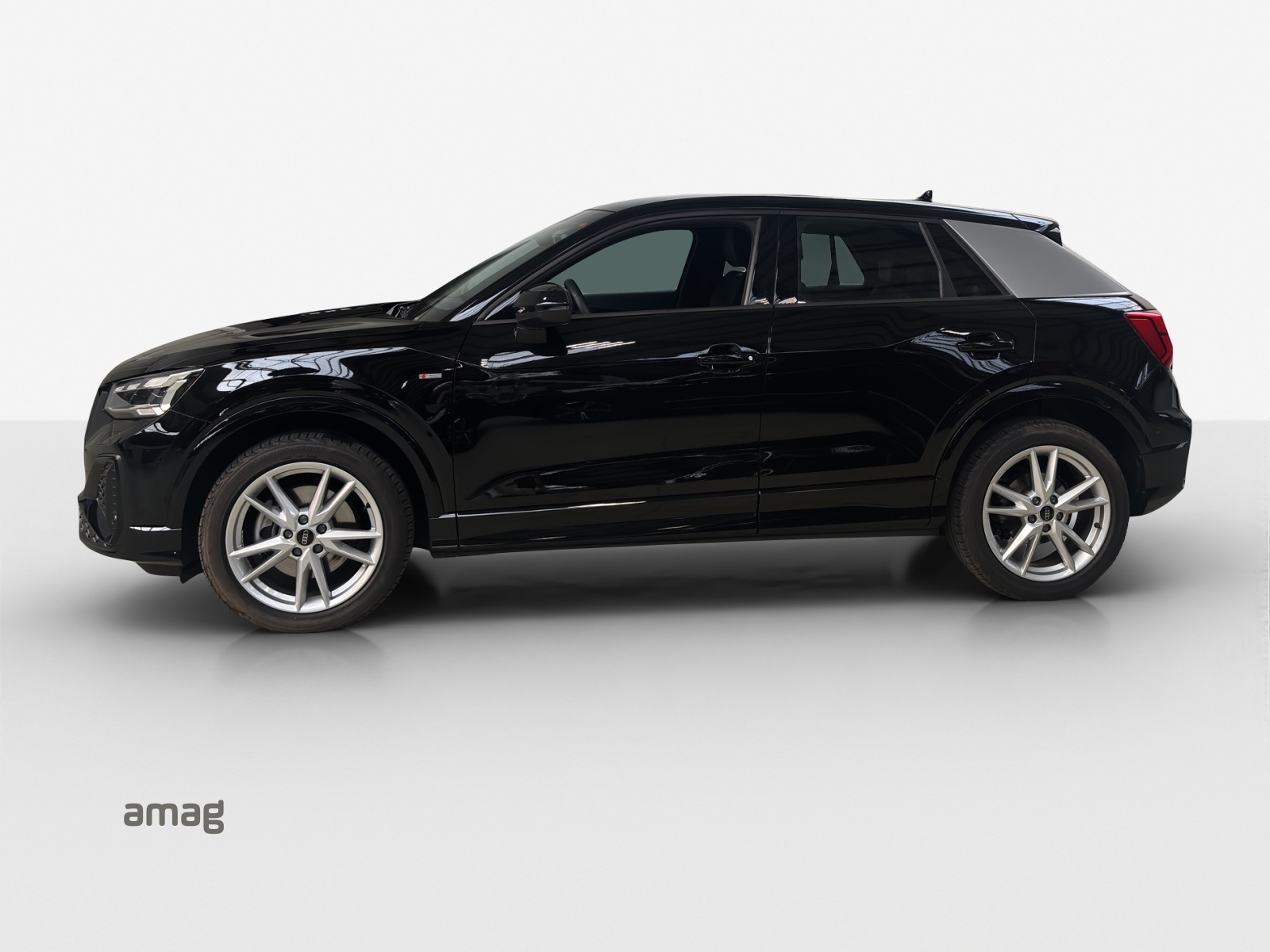 AUDI Q2 40 TFSI S line quattro S-tronic-image-1