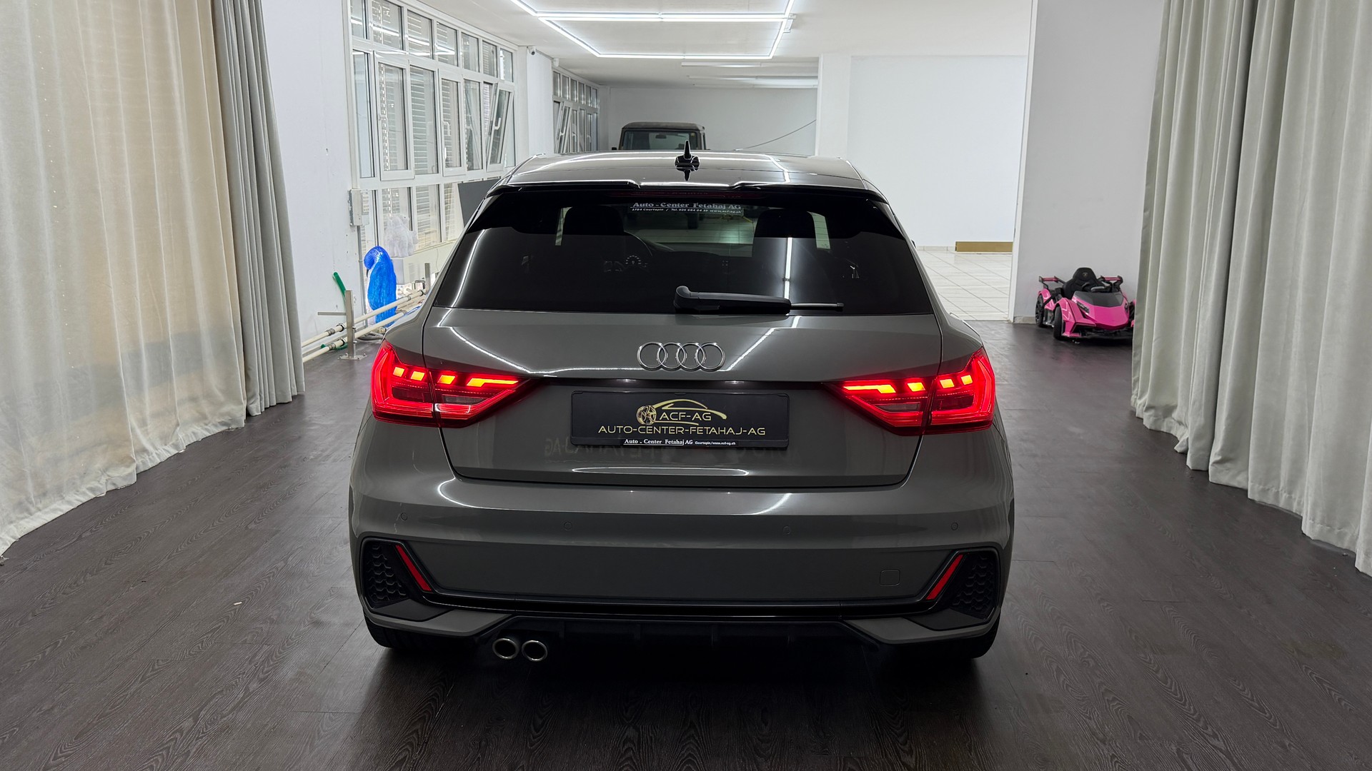 AUDI A1 Sportback 40 TFSI S Line S-tronic-image-4