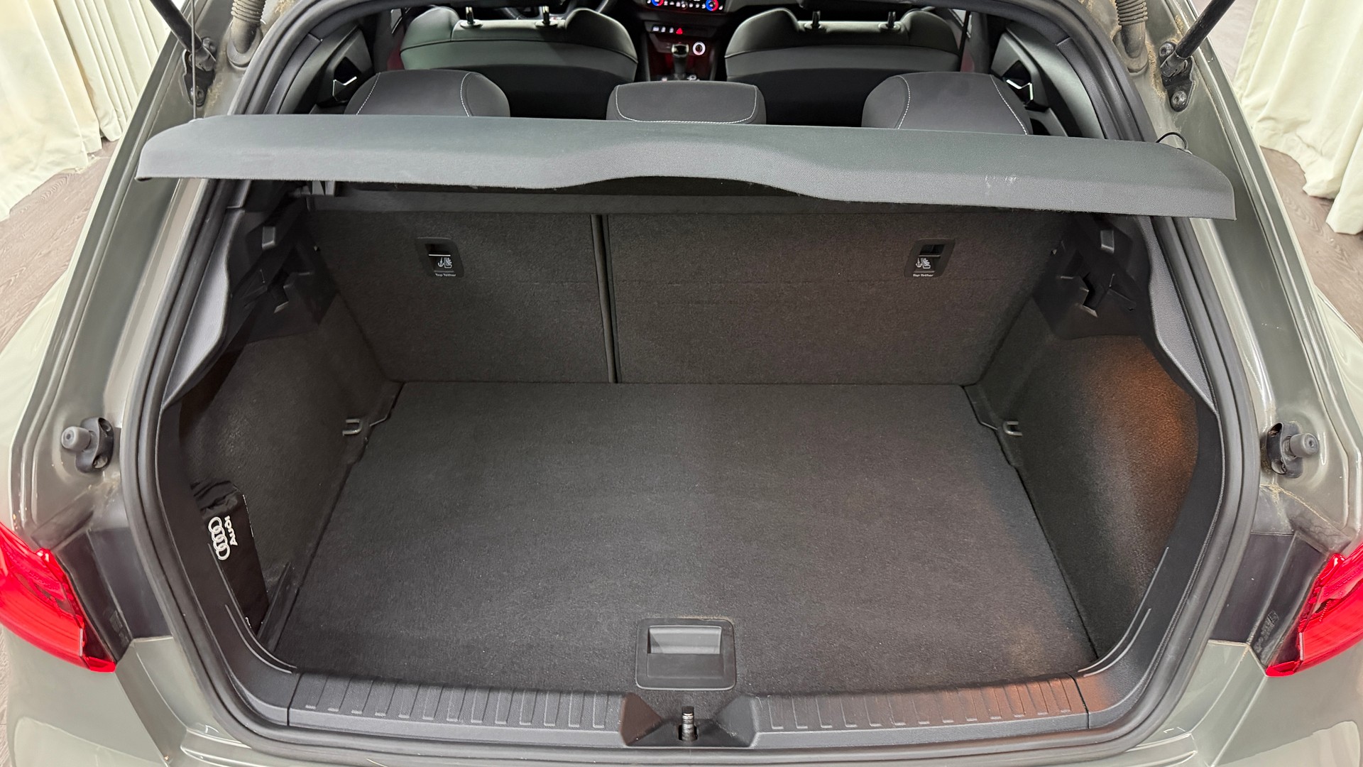 AUDI A1 Sportback 40 TFSI S Line S-tronic-image-16