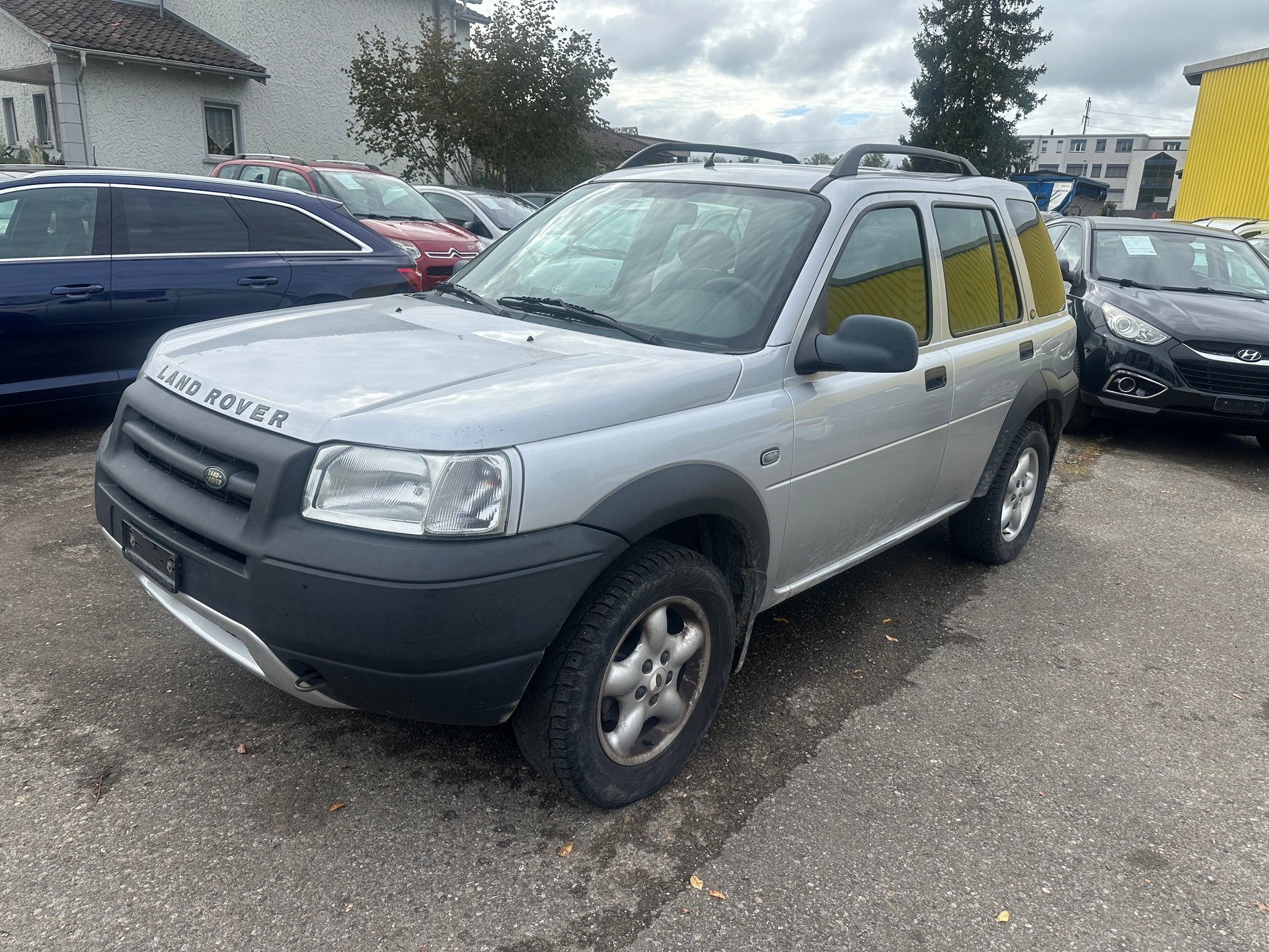 LAND ROVER Freelander 2.0 Td4 ES Wagon-image-1