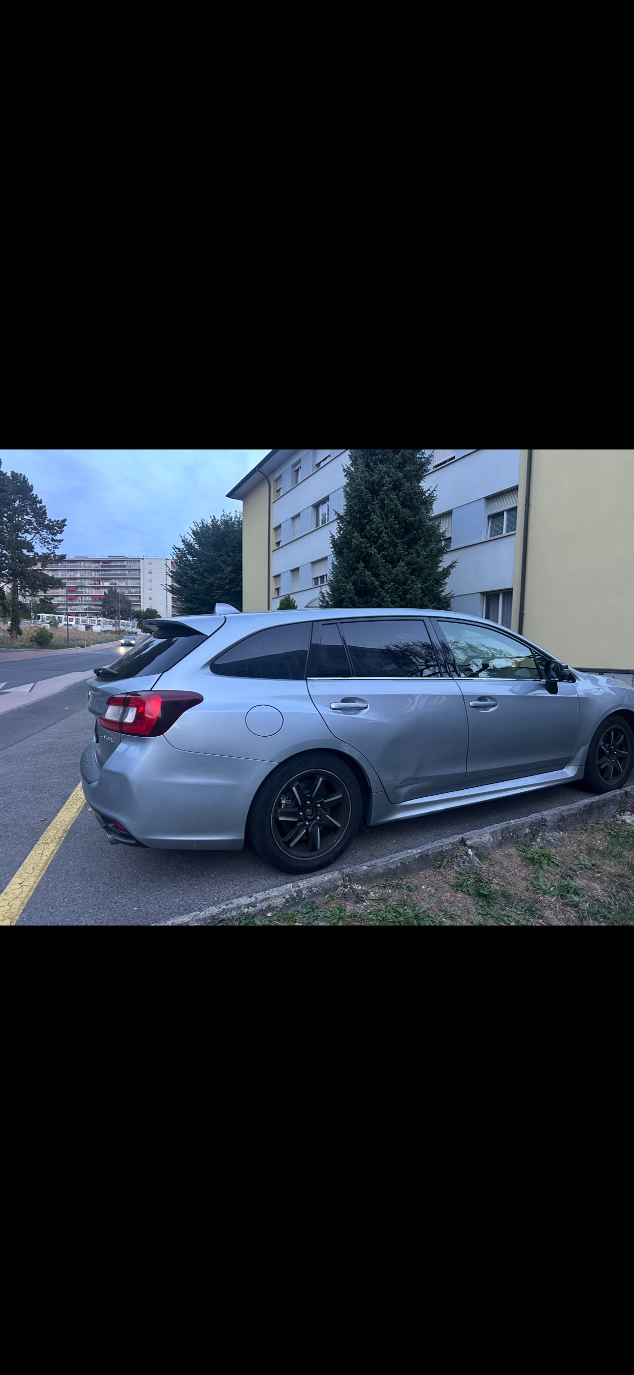 SUBARU Levorg 1.6DIT Swiss AWD Lineartronic-image-5