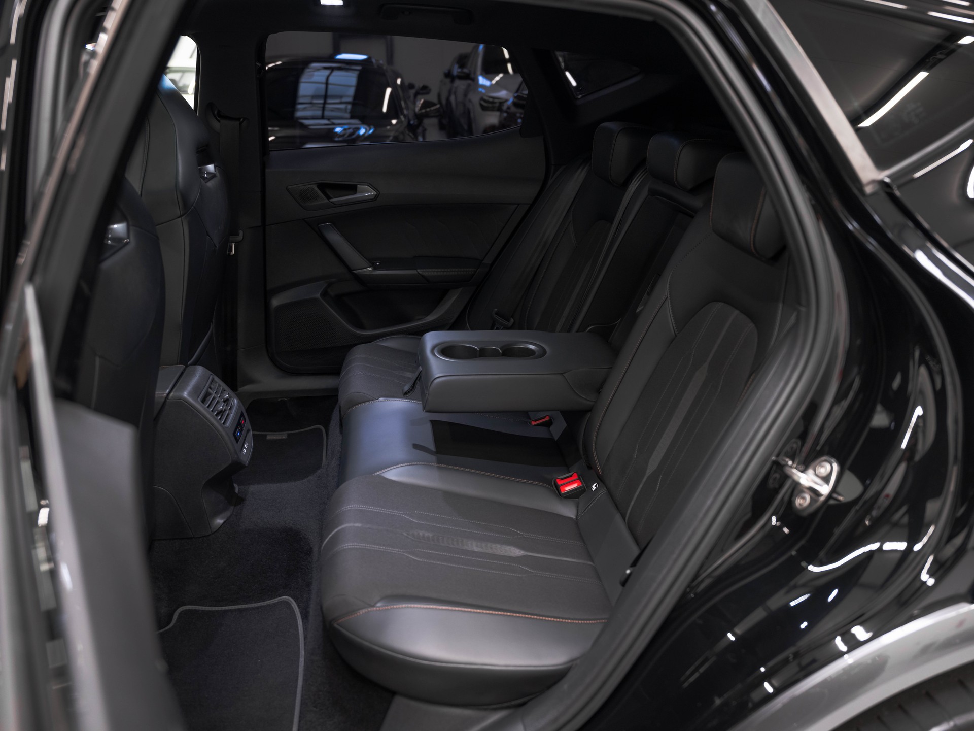 CUPRA Formentor 2.0TSI VZ 4Drive DSG-image-12
