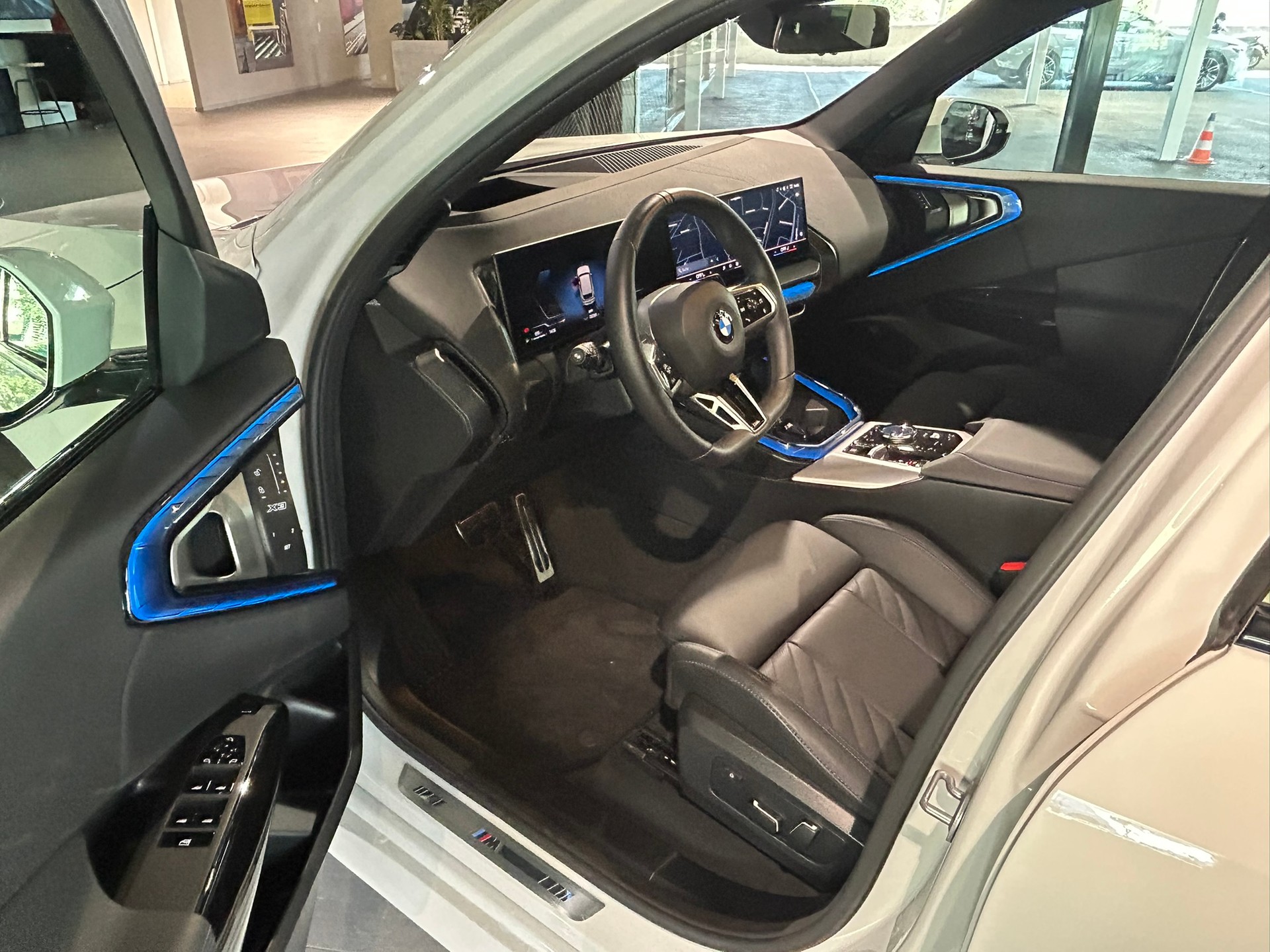 BMW X3 xDrive 48V 20d M Sport-image-24