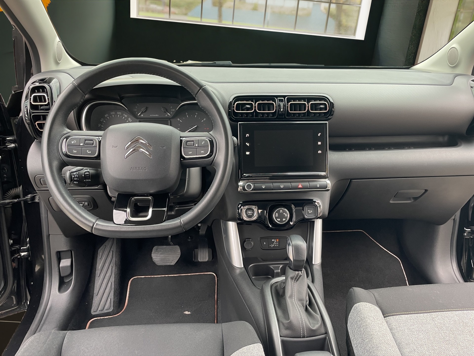 CITROEN C3 Aircross 1.2i PureTech Origins EAT-image-11