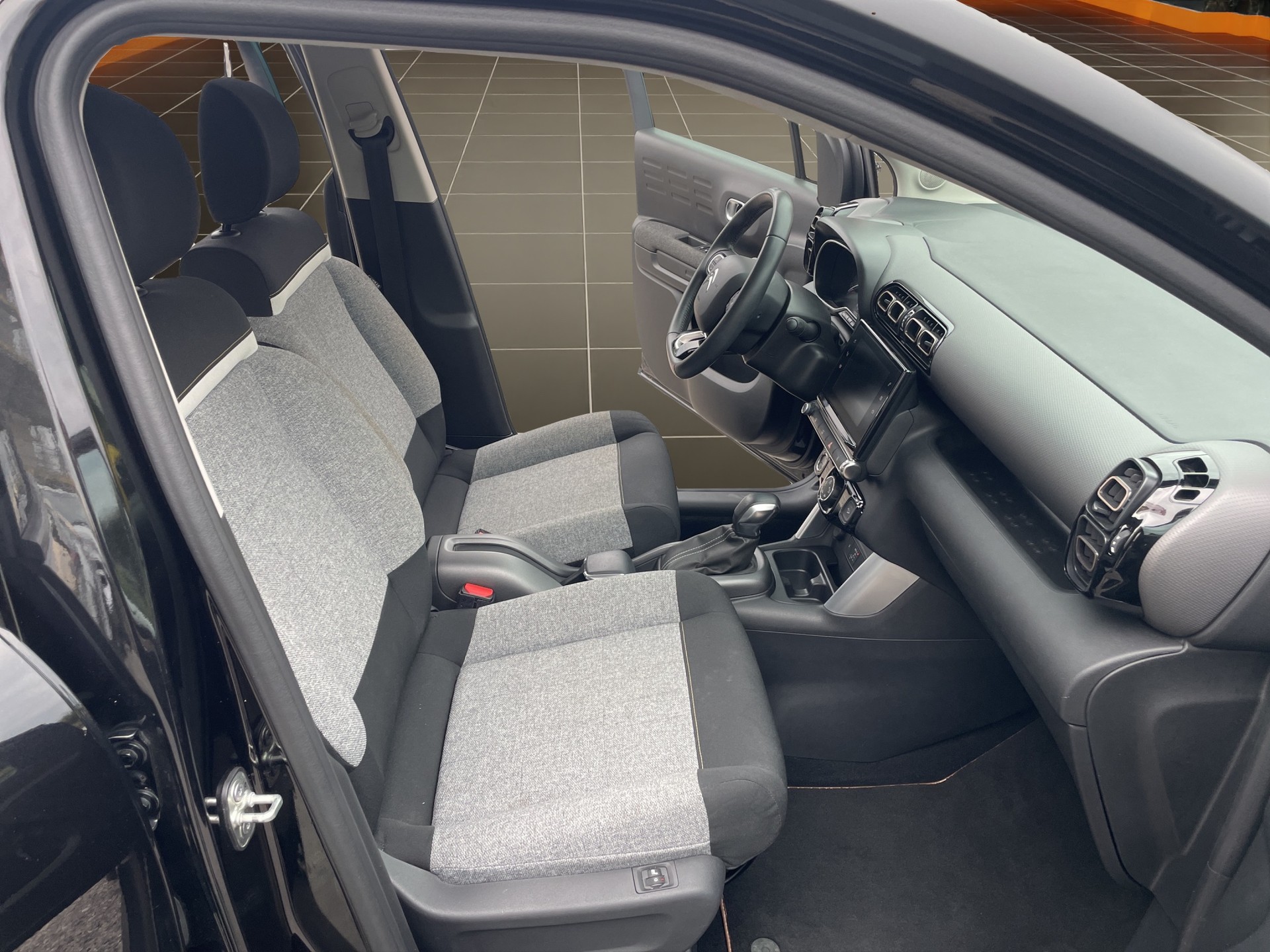 CITROEN C3 Aircross 1.2i PureTech Origins EAT-image-13