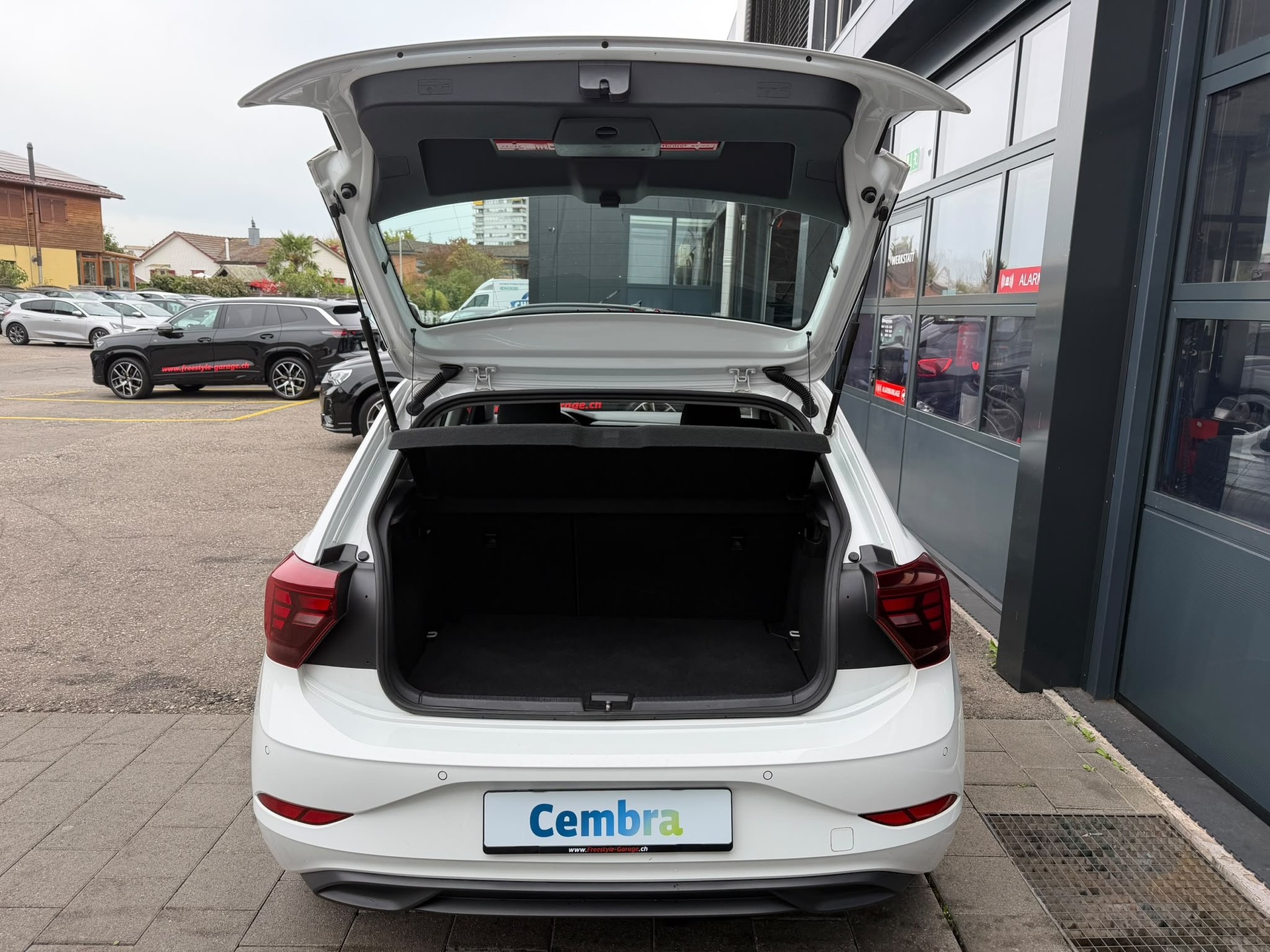 VW Polo 1.0 TSI Life-image-4