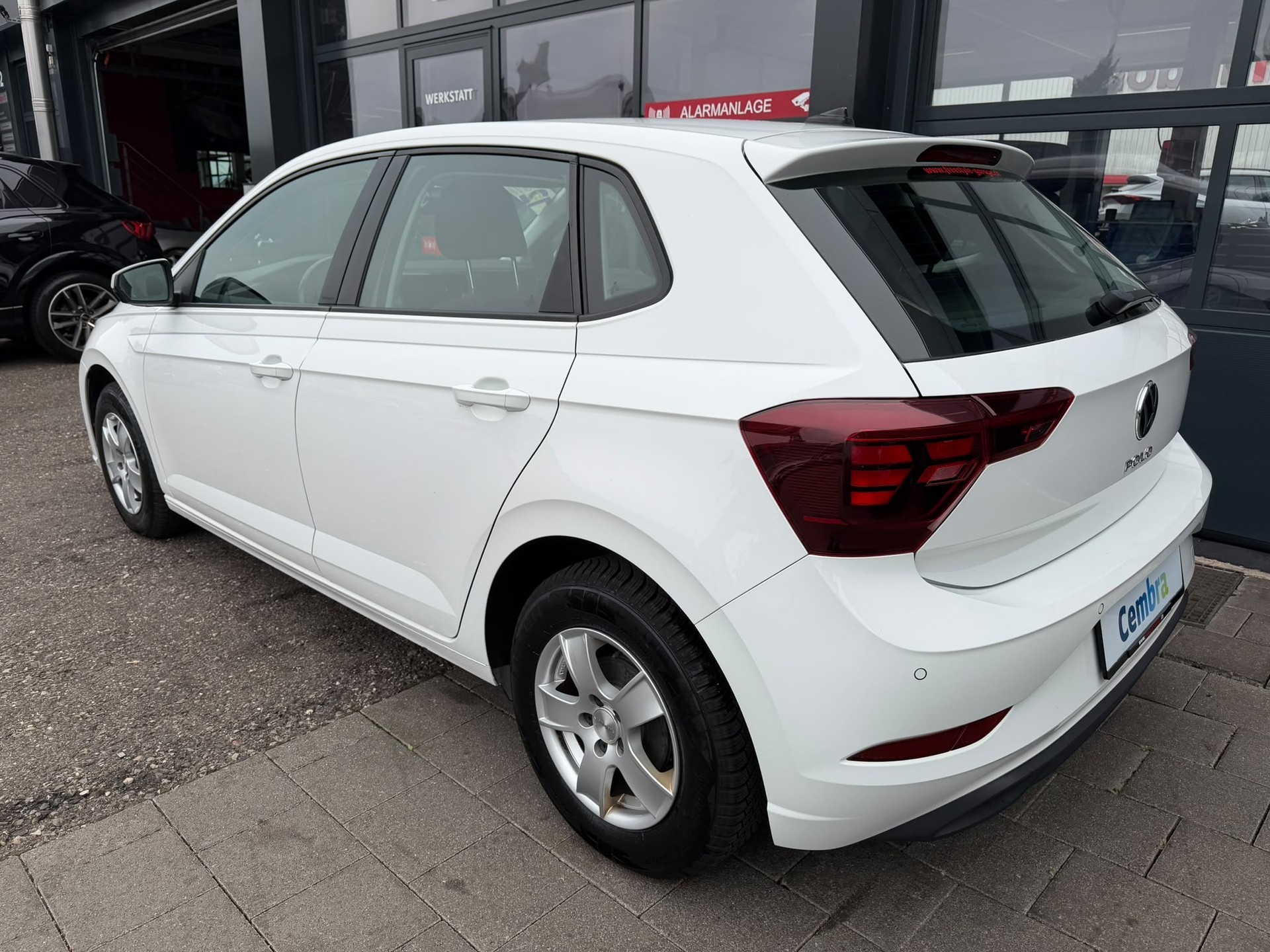 VW Polo 1.0 TSI Life-image-3
