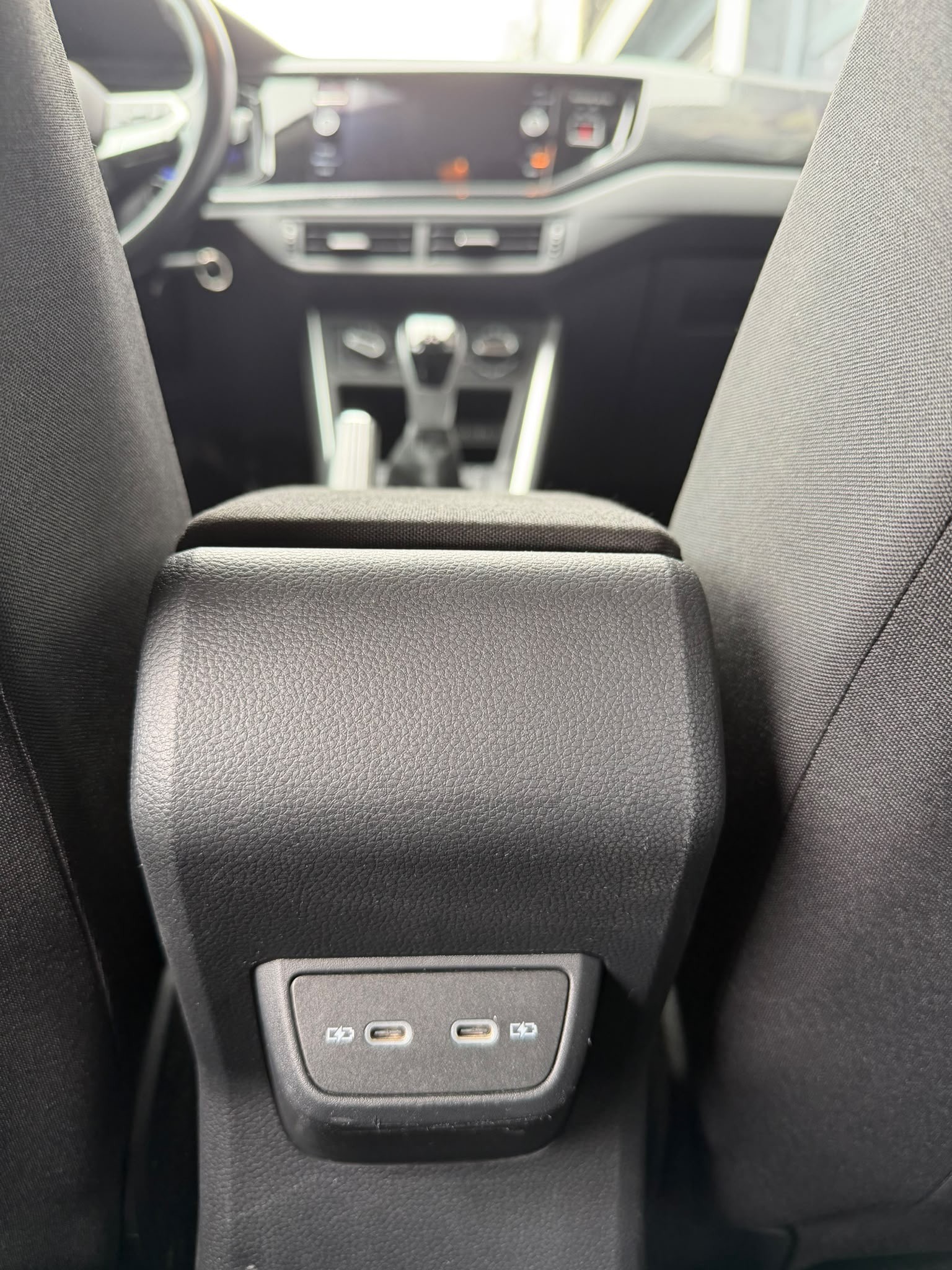 VW Polo 1.0 TSI Life-image-8