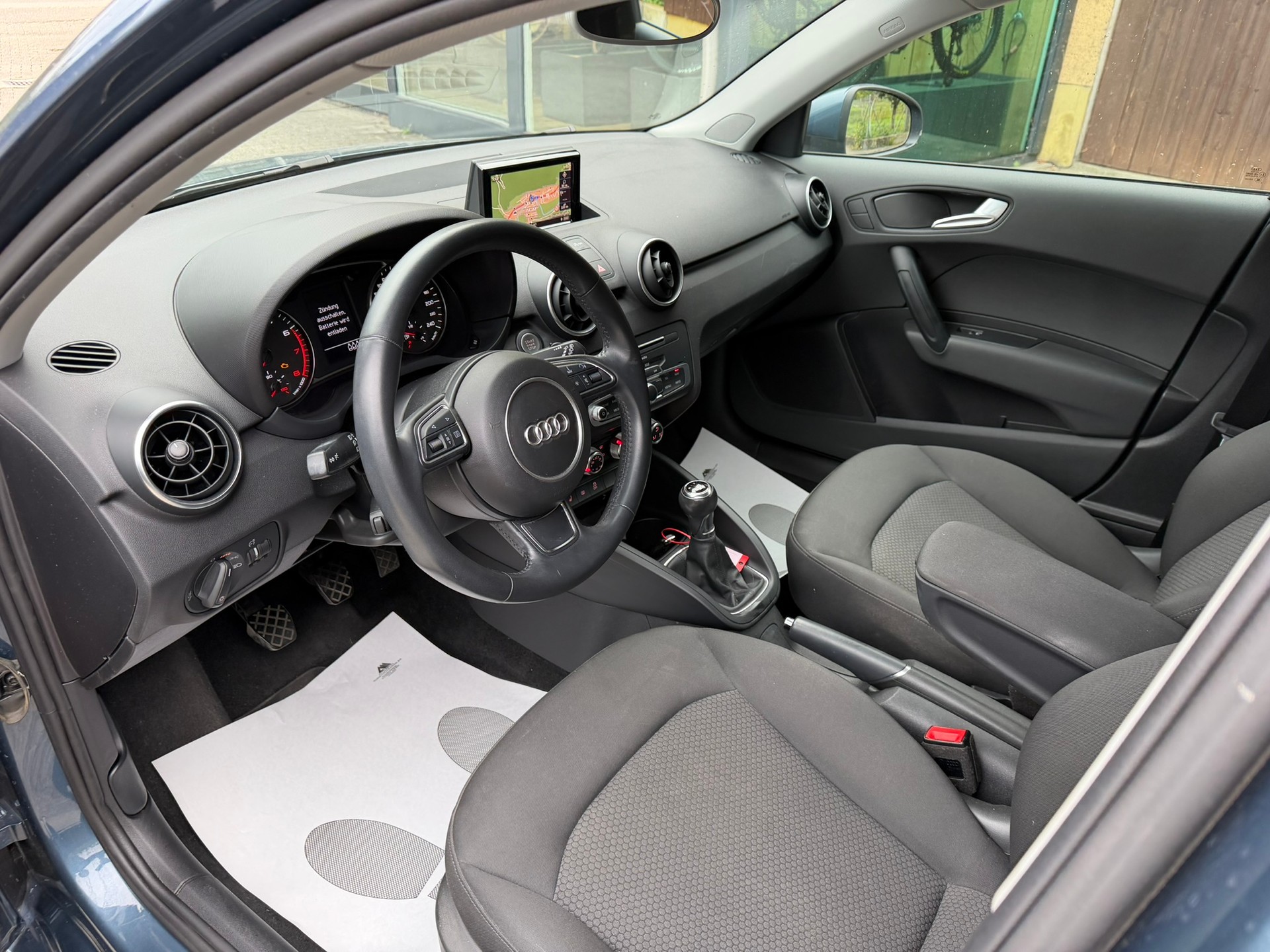 AUDI A1 Sportback 1.0 TFSI-image-7