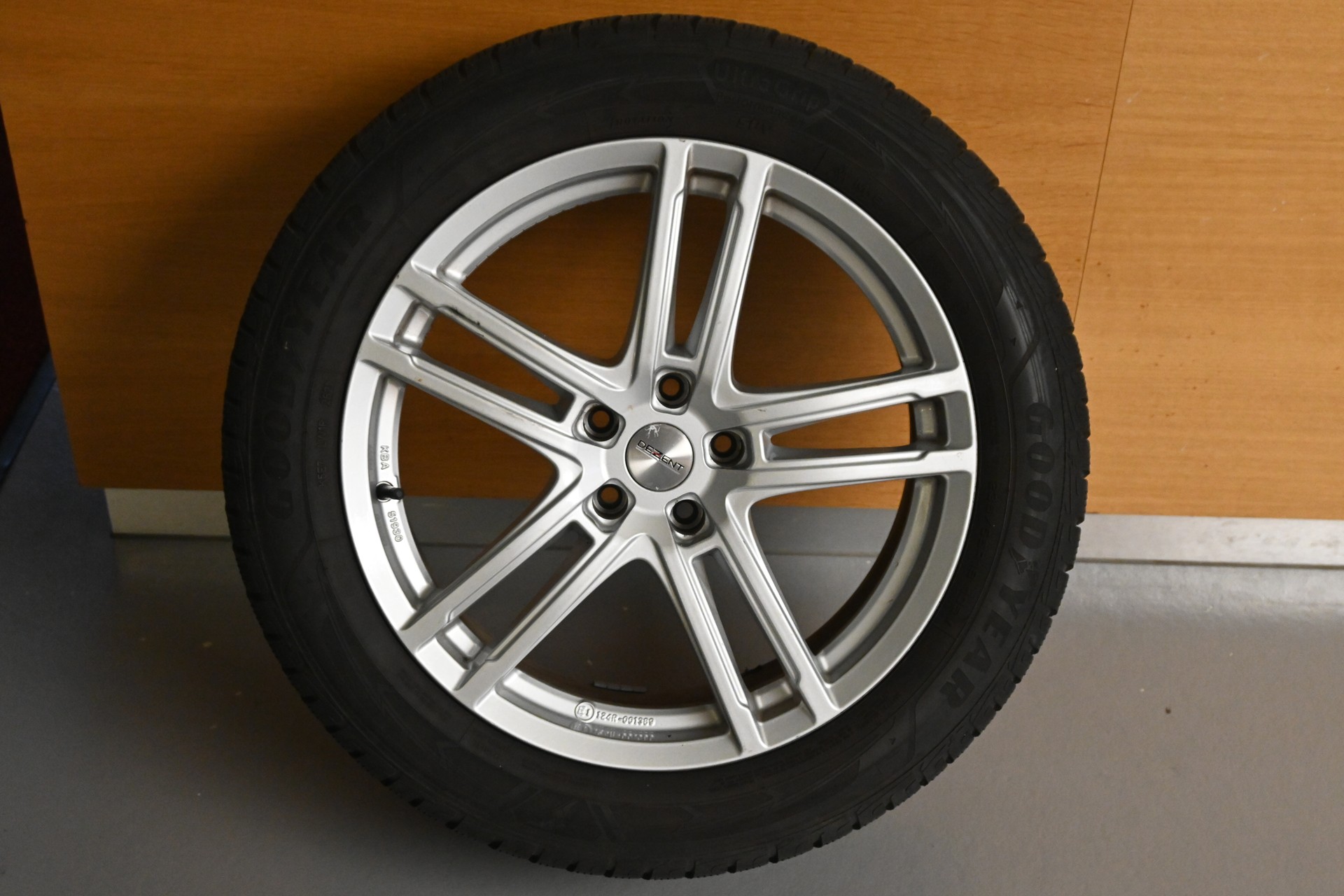AUDI SQ5 TDI quattro tiptronic*Standheizung*-image-16
